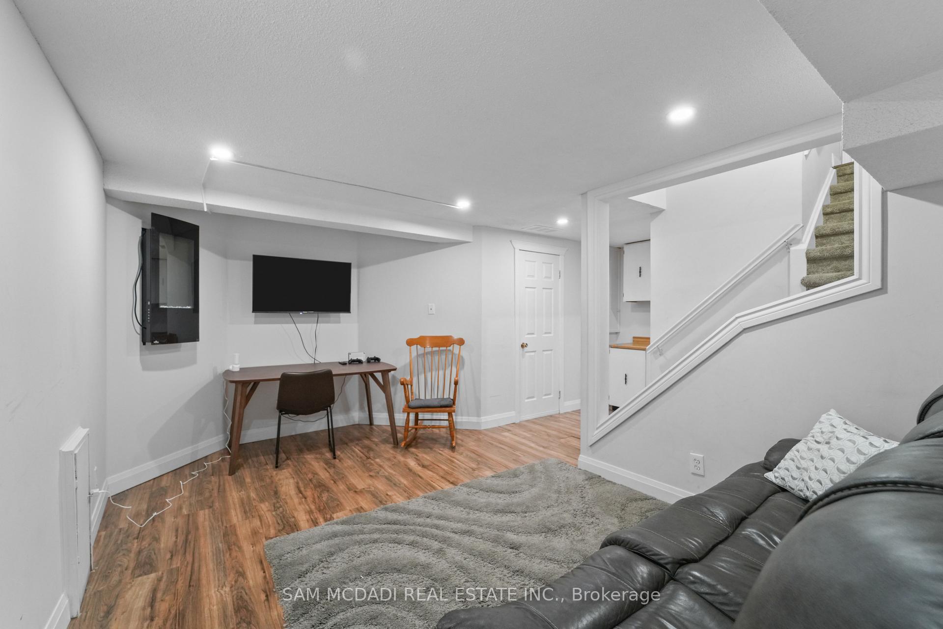 6251 Saltmarsh Court