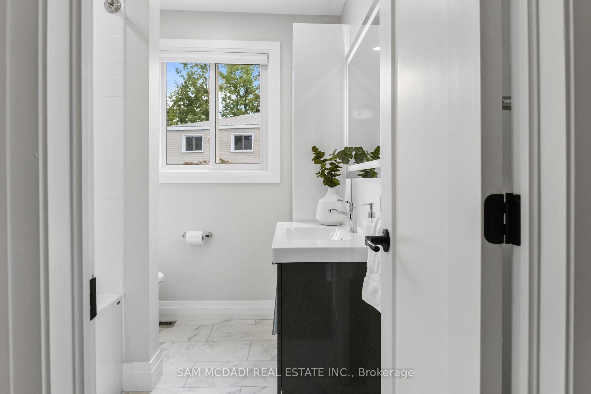 400 Mississauga Valley Boulevard Unit: 157