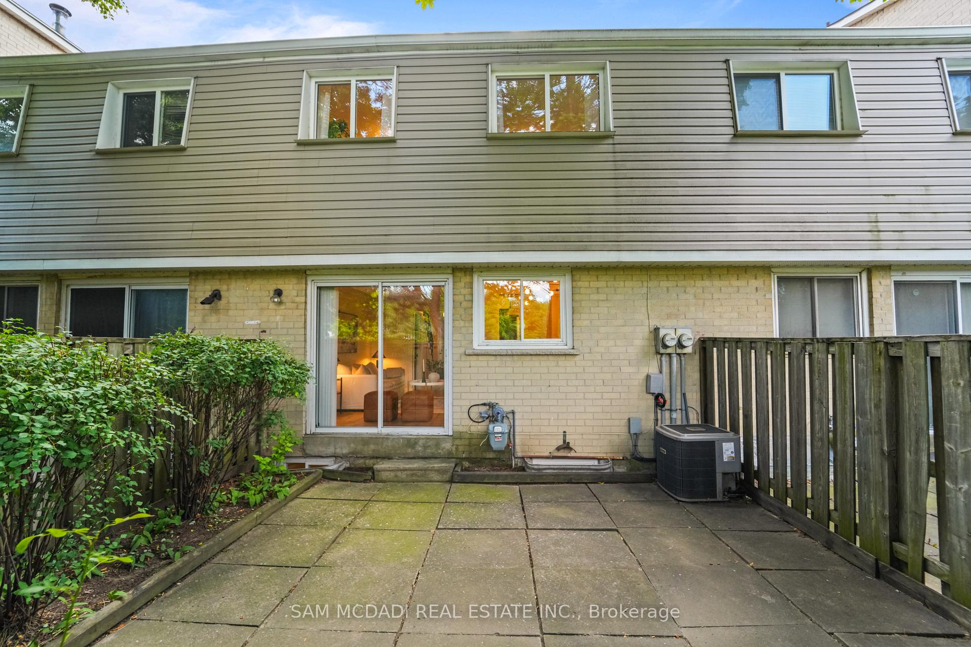 400 Mississauga Valley Boulevard Unit: 157