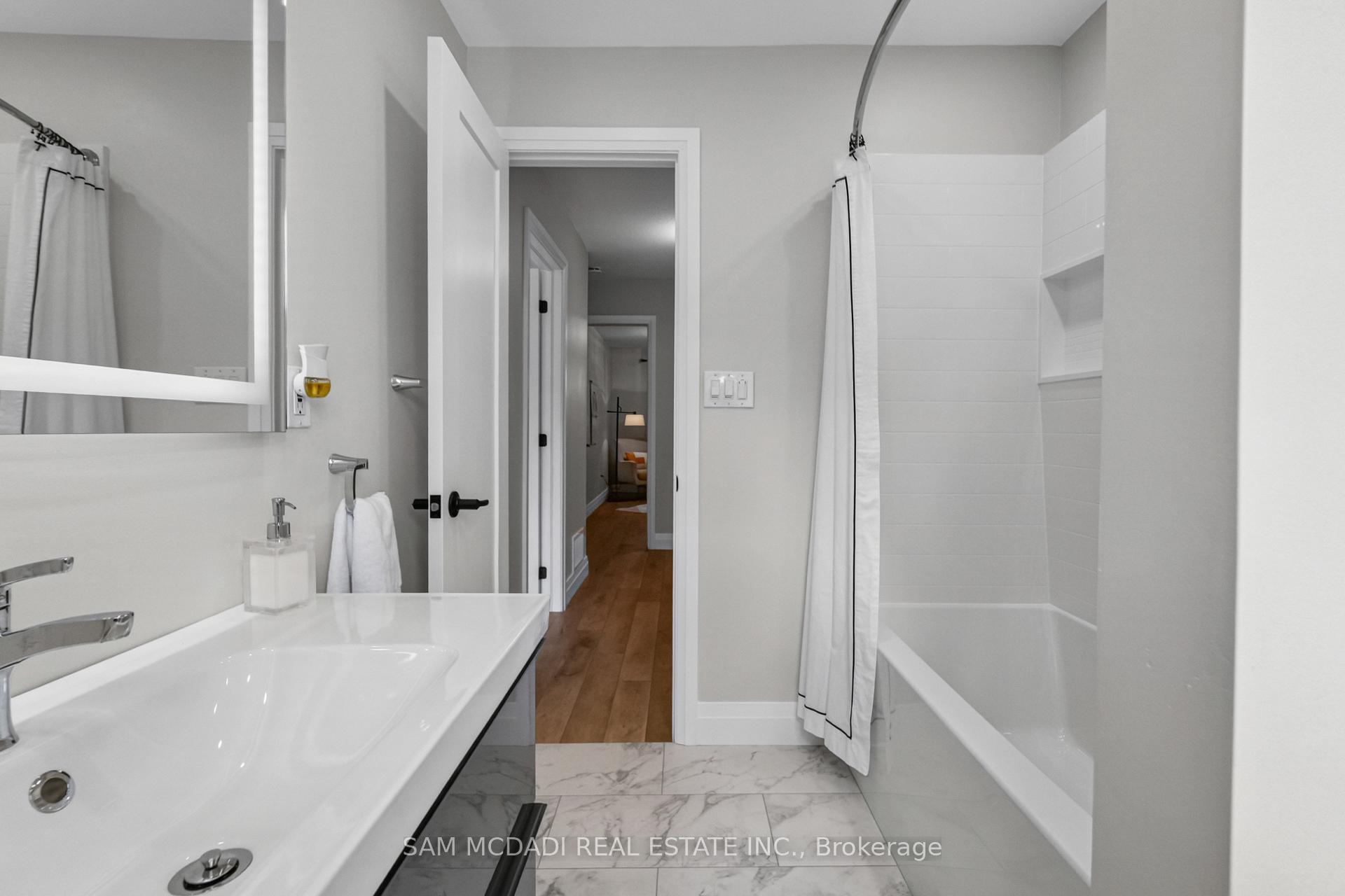 400 Mississauga Valley Boulevard Unit: 157
