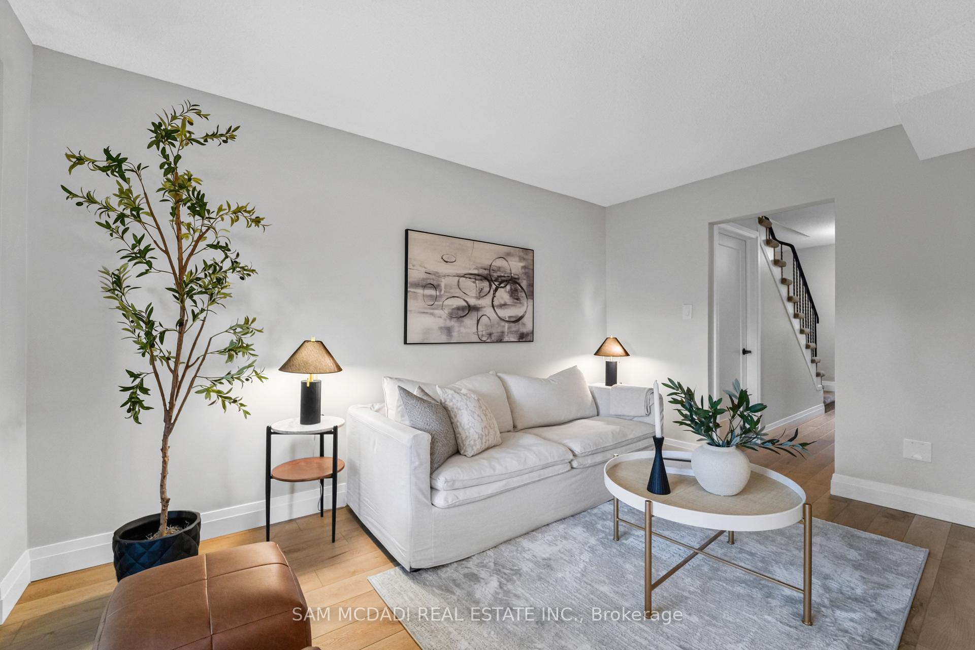 400 Mississauga Valley Boulevard Unit: 157