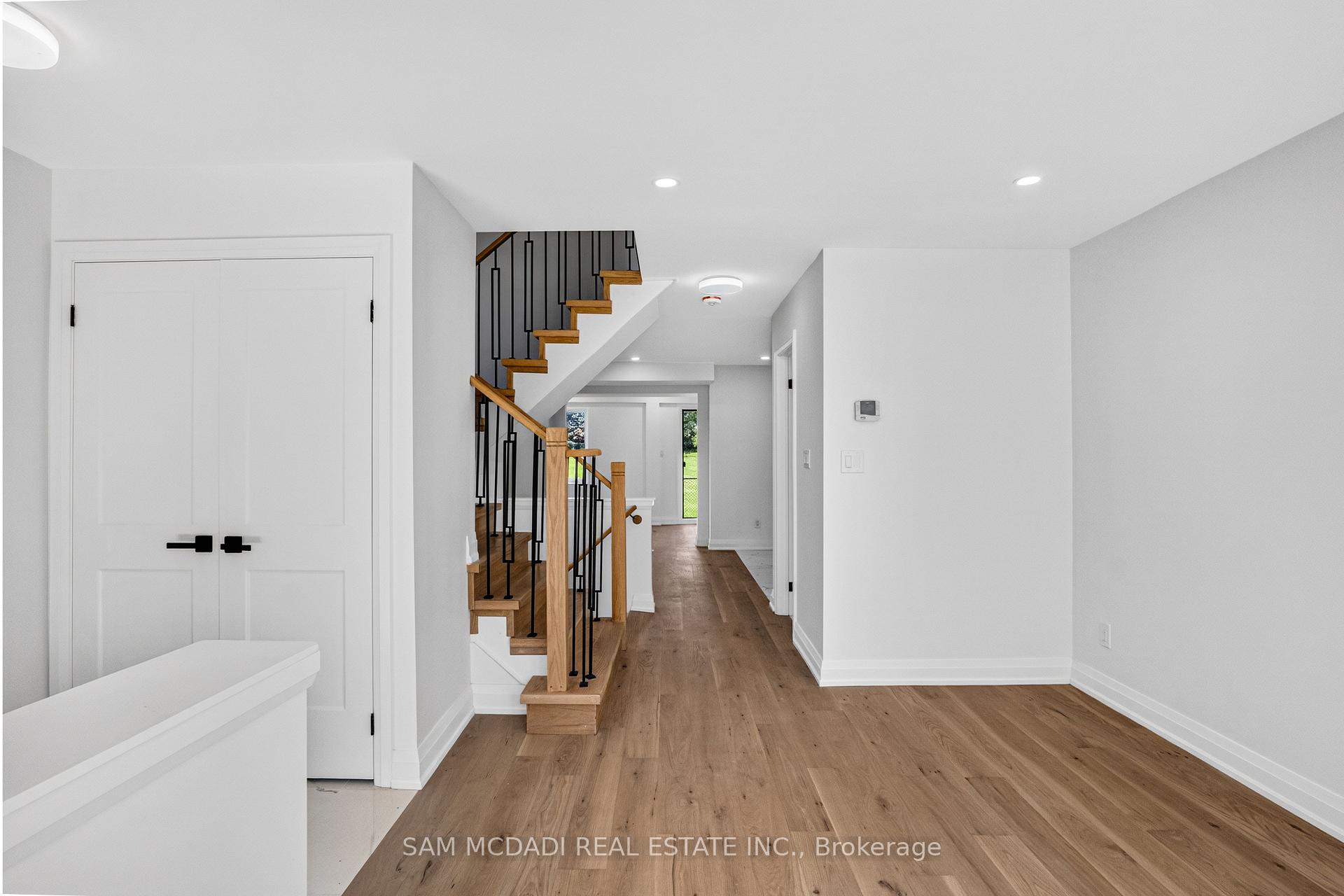 3252 Hunters Glen
