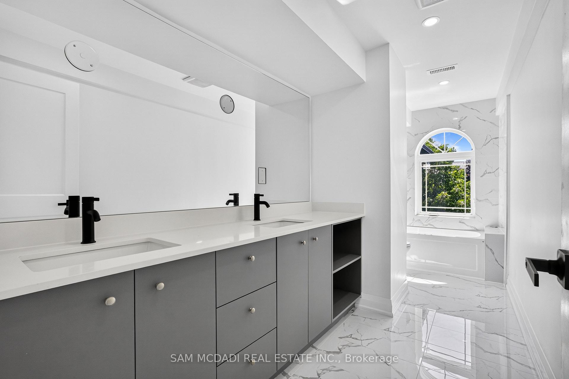 3252 Hunters Glen