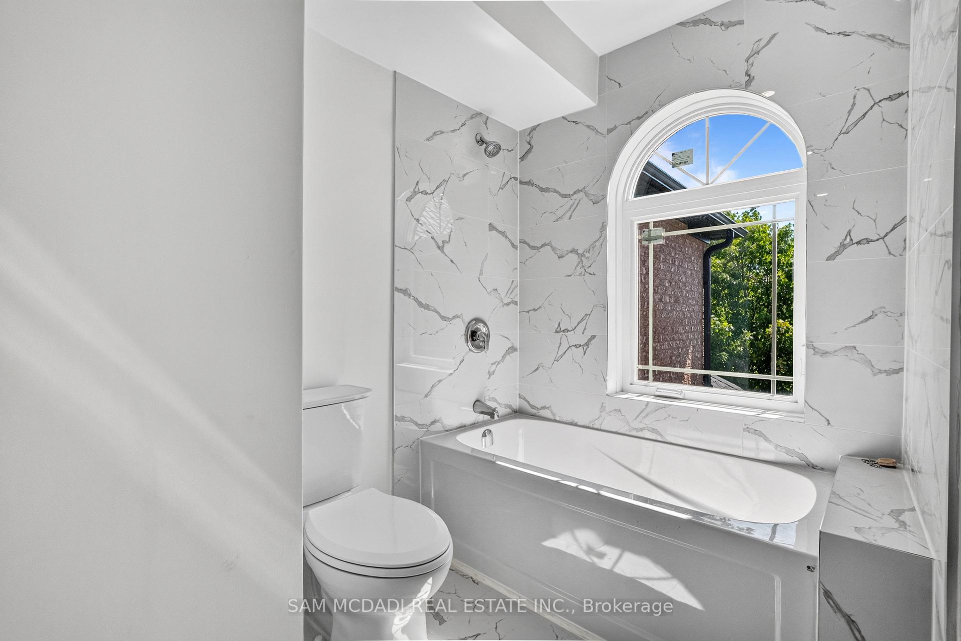 3252 Hunters Glen
