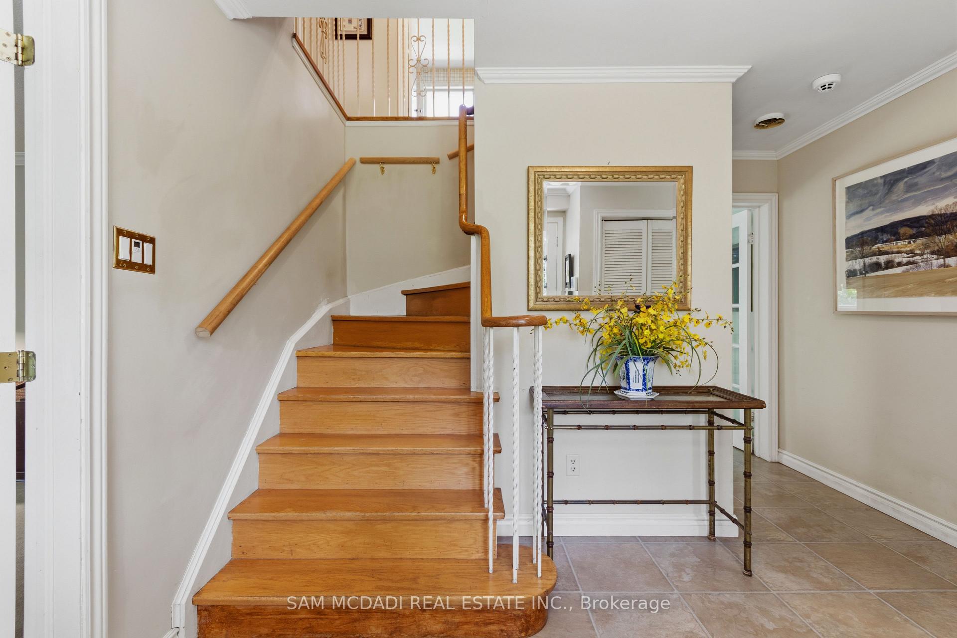 865 Meadow Wood Road