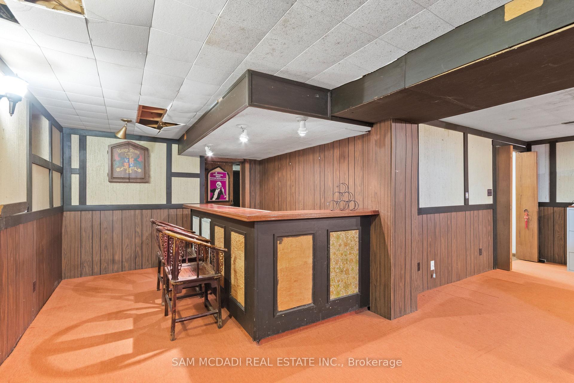 865 Meadow Wood Road