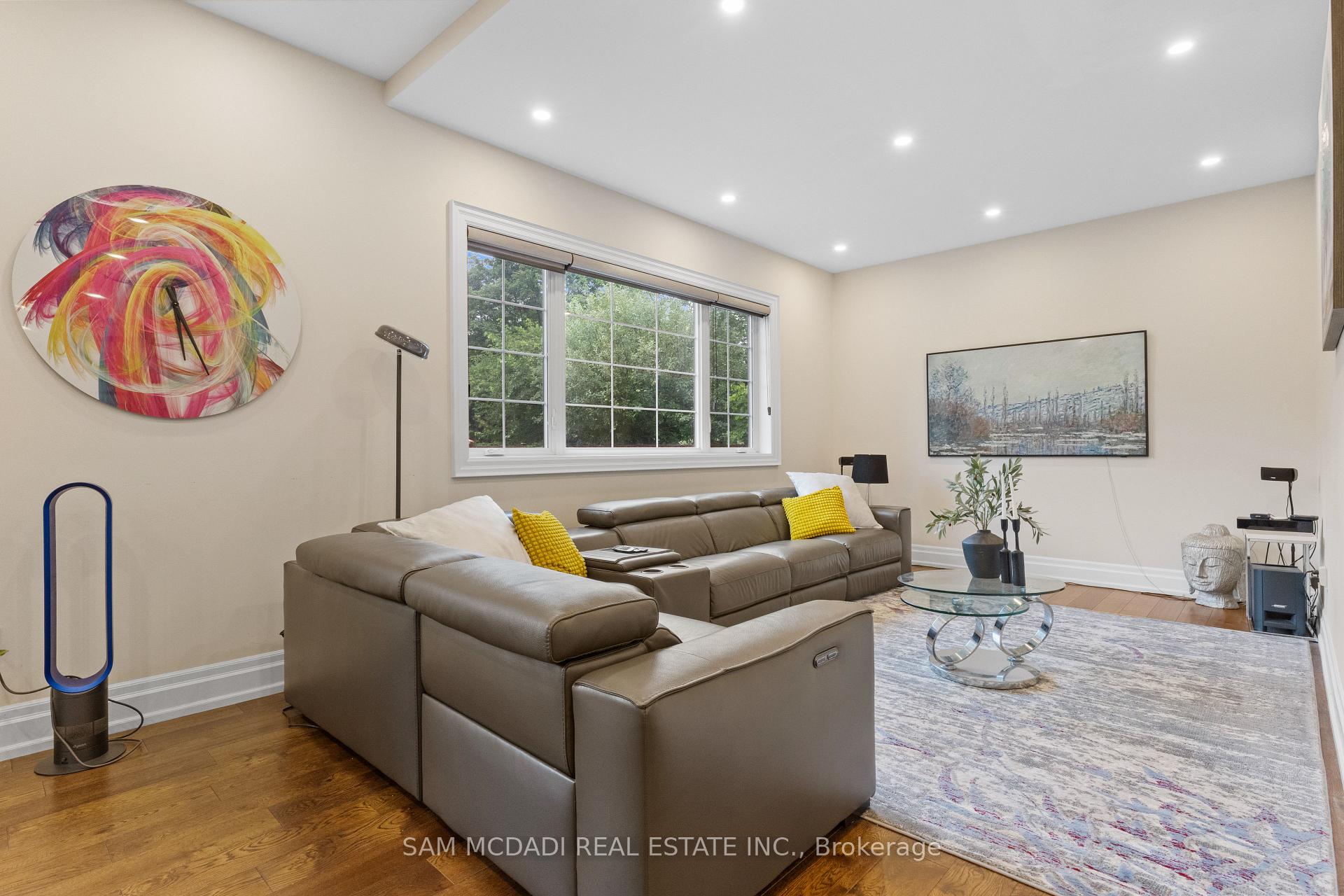834 Edistel Crescent