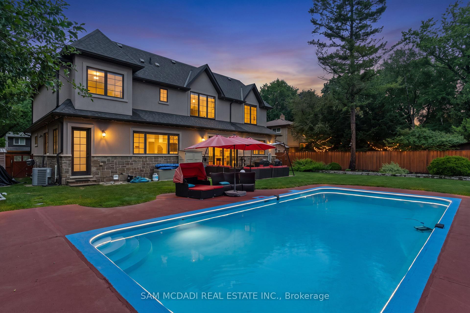 834 Edistel Crescent