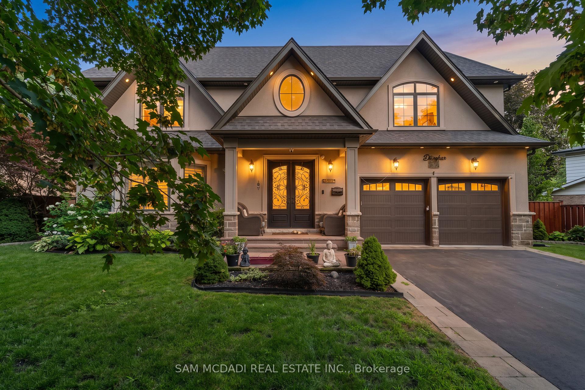 834 Edistel Crescent