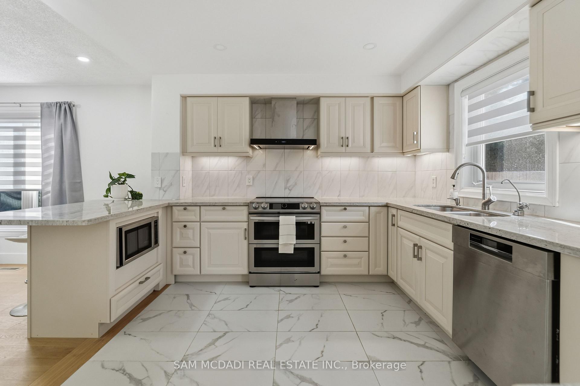 3071 Bayberry Drive