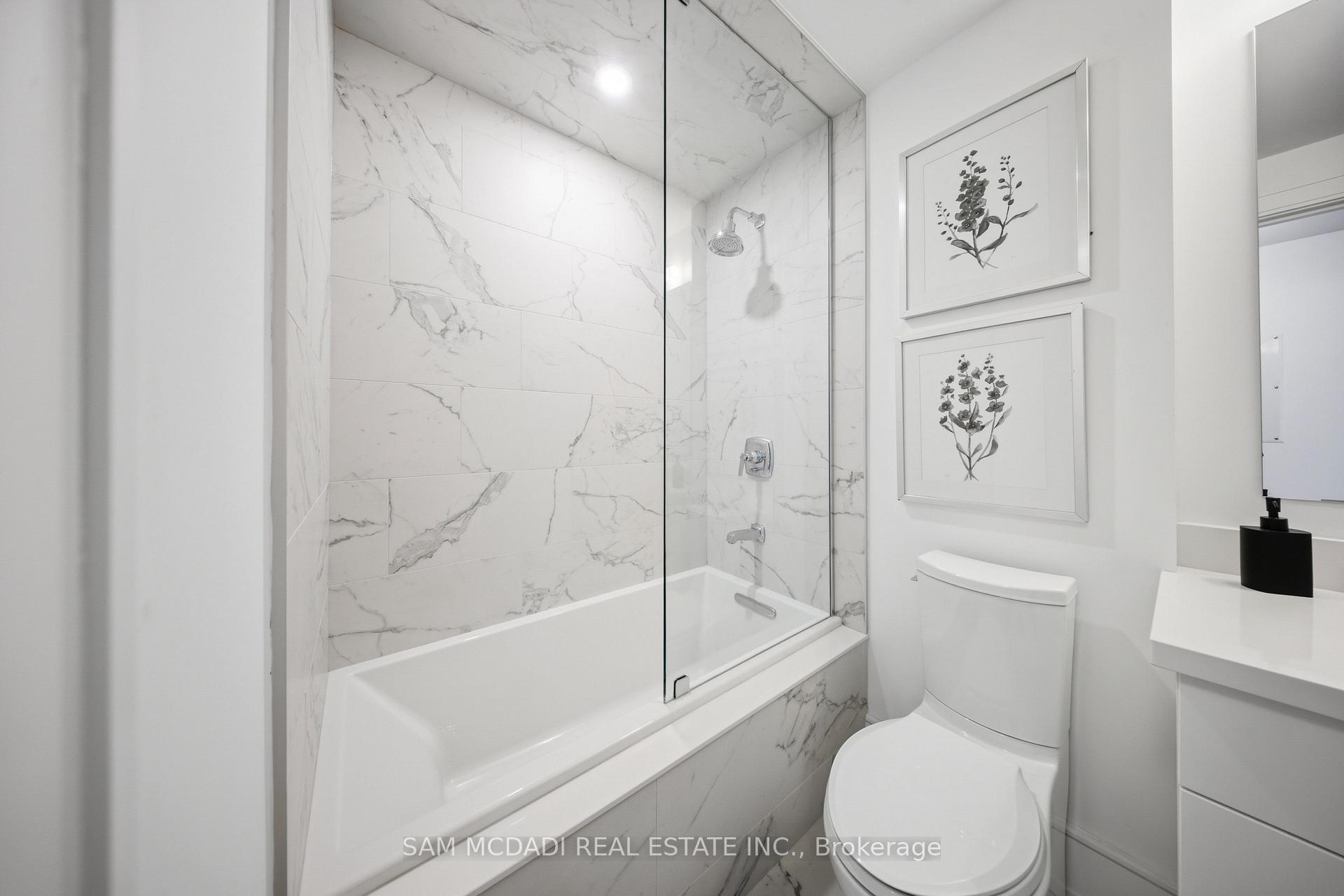 2060 Lakeshore Road 308