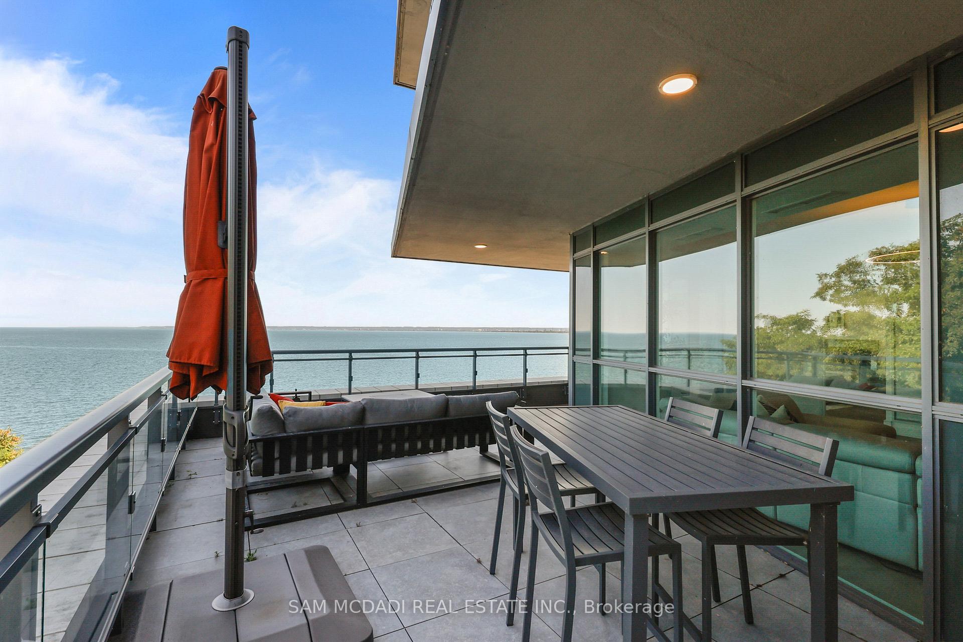 2060 Lakeshore Road 308