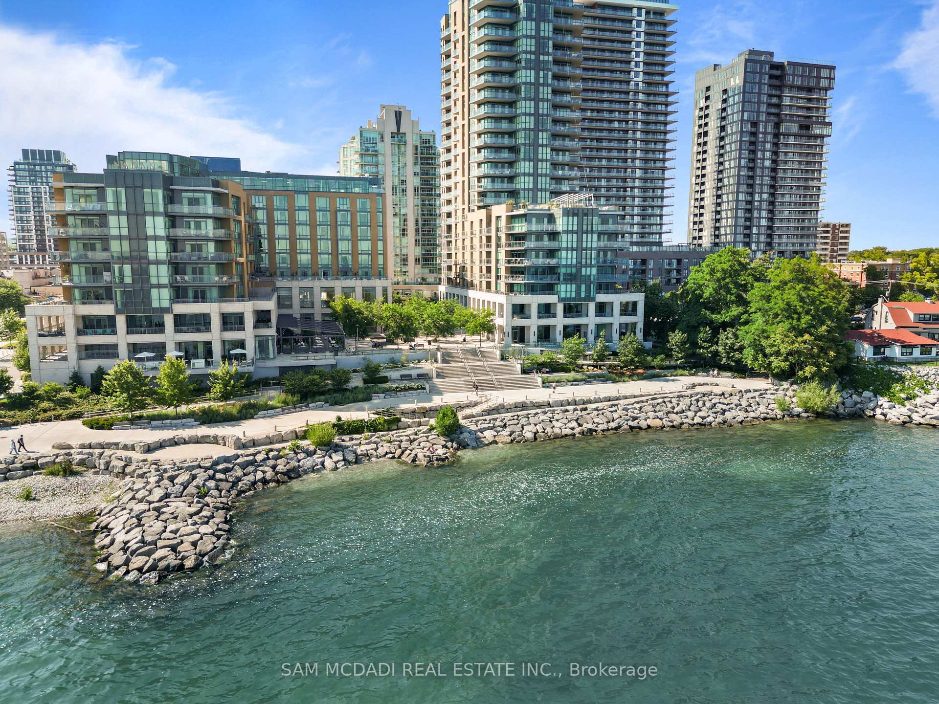 2060 Lakeshore Road 308