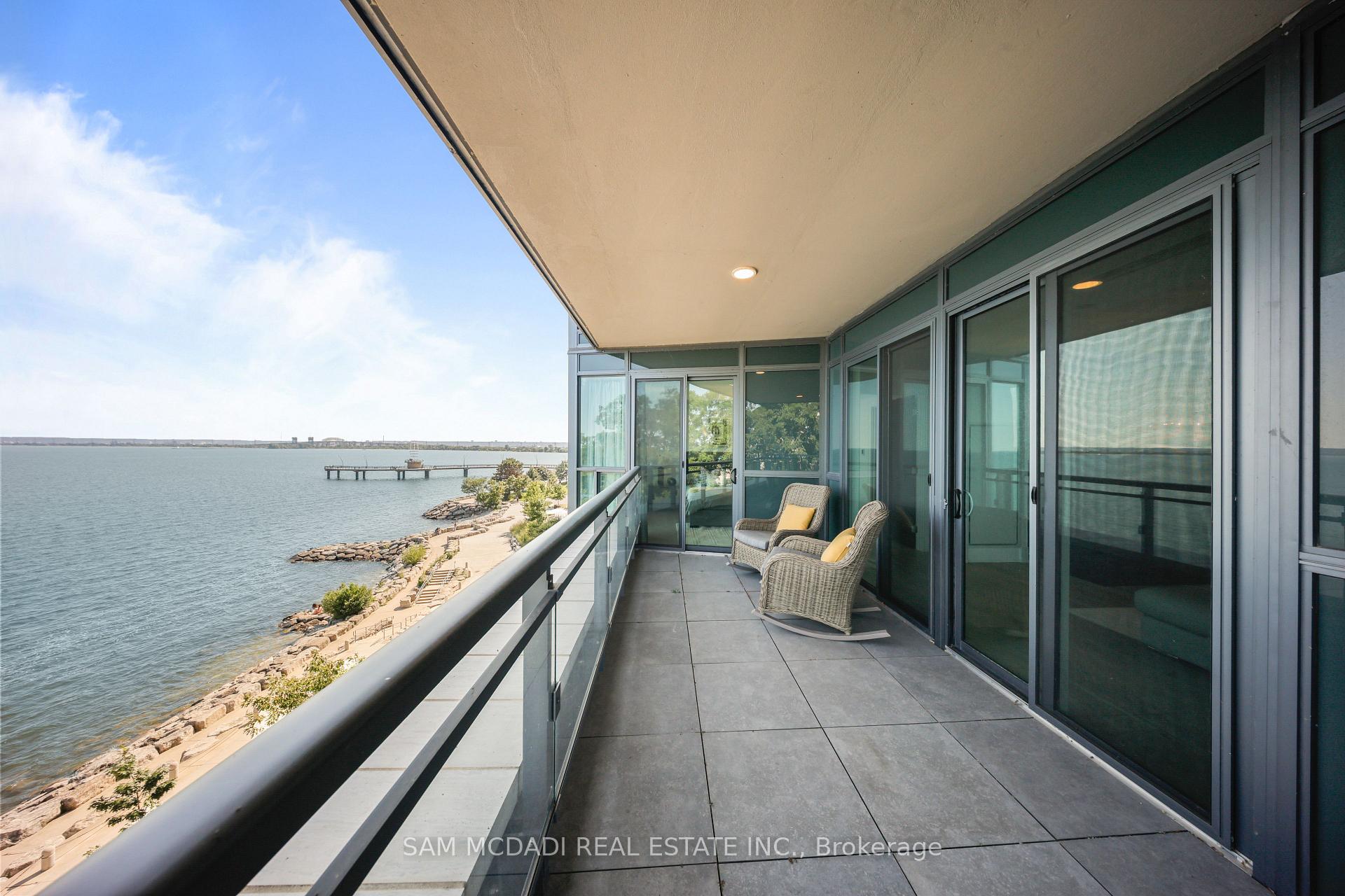 2060 Lakeshore Road 308