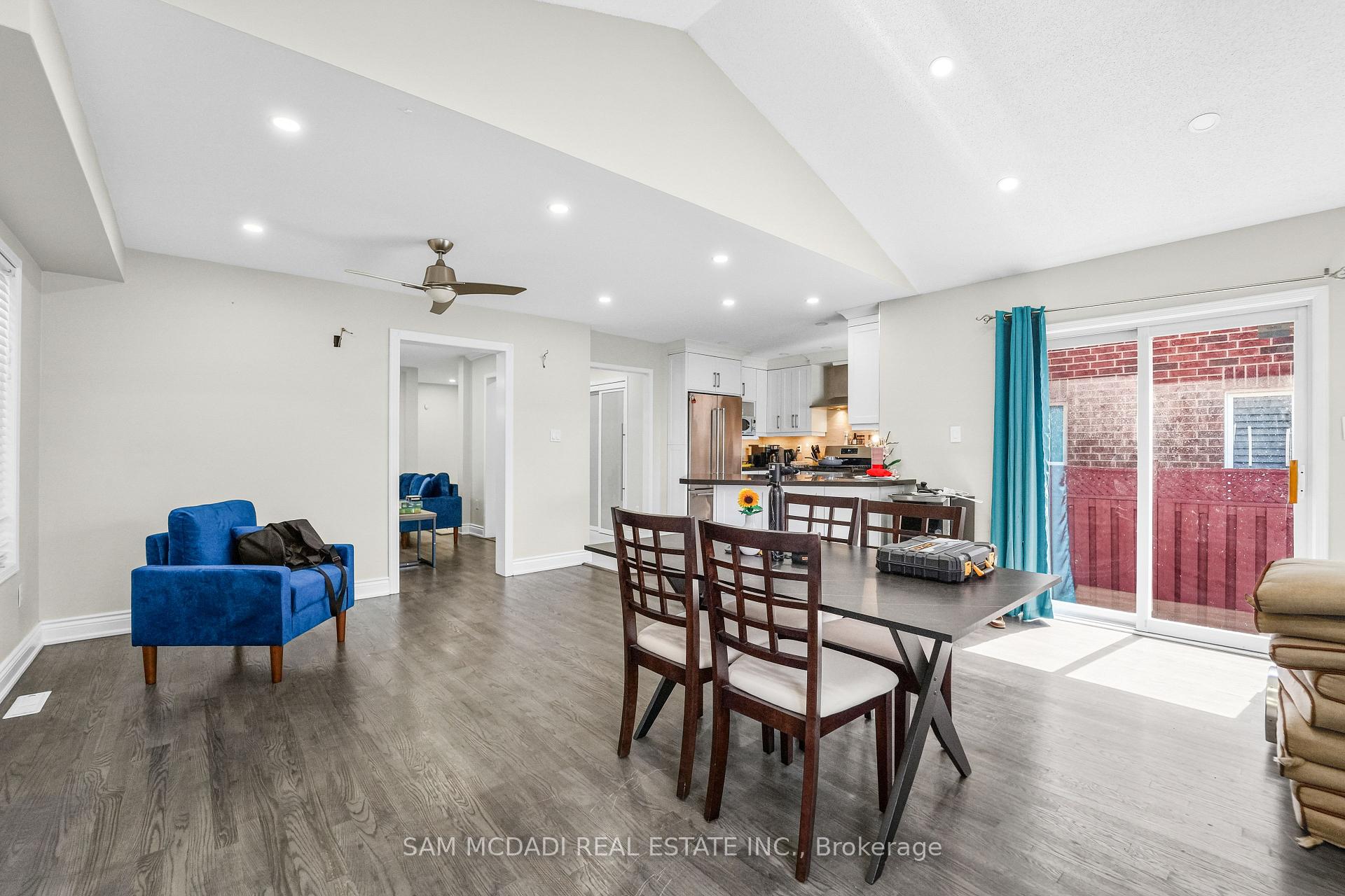 3191 Oakview Road