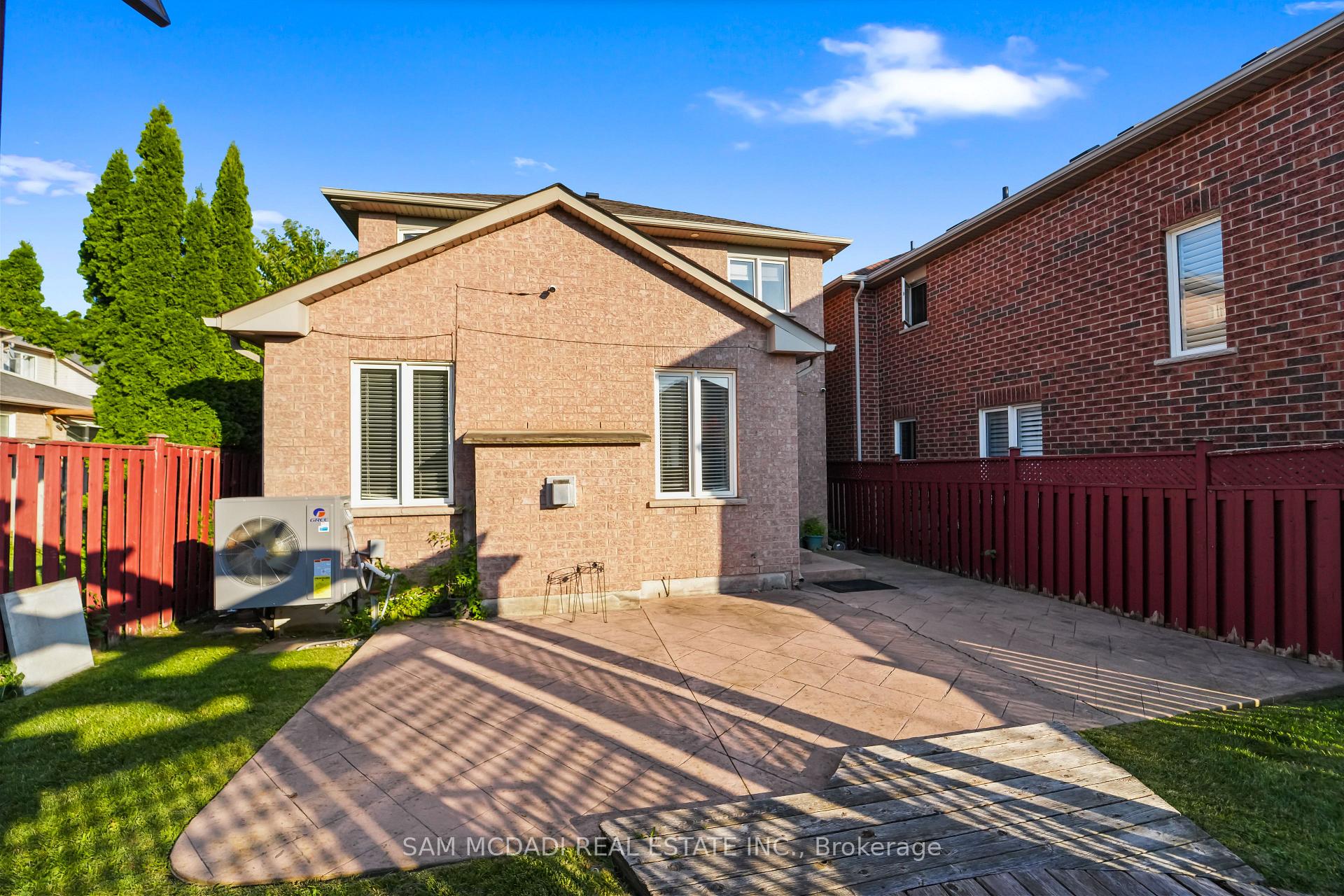 3191 Oakview Road