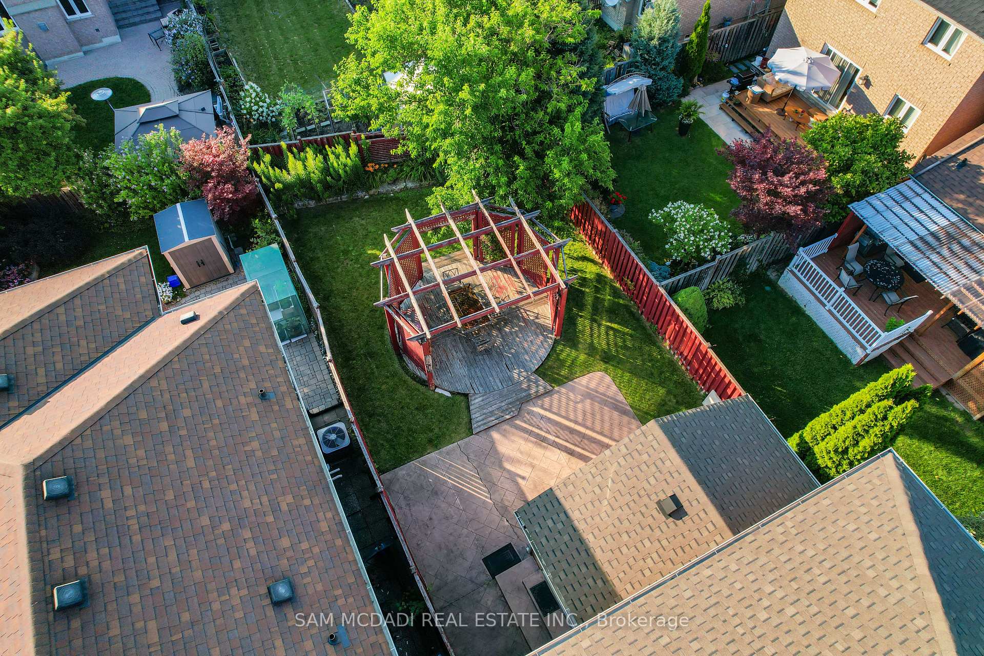 3191 Oakview Road