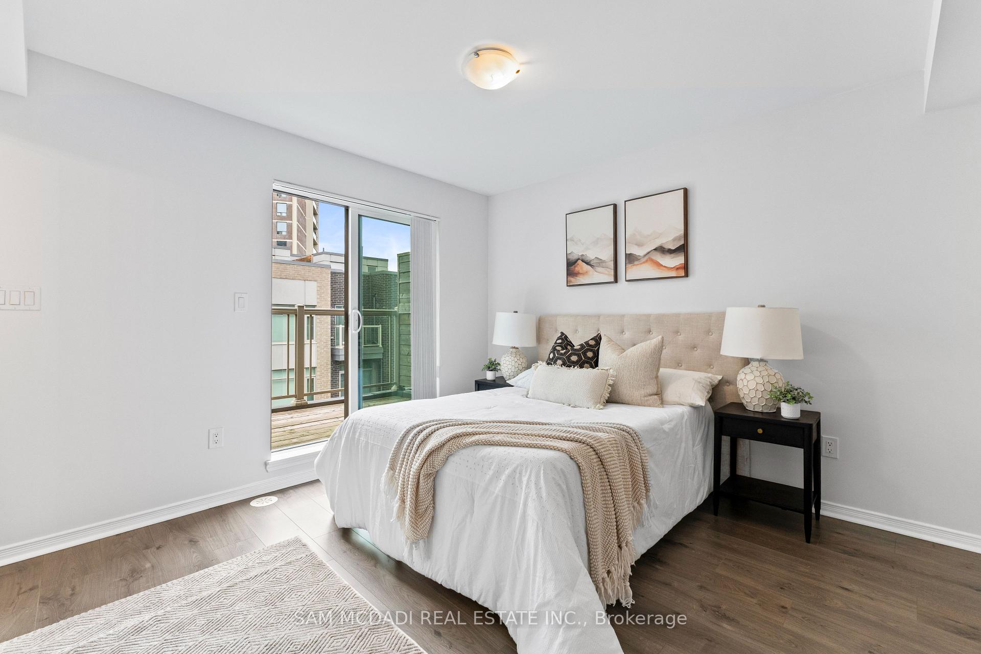 26 Applewood Lane 46, Toronto Unit: 46