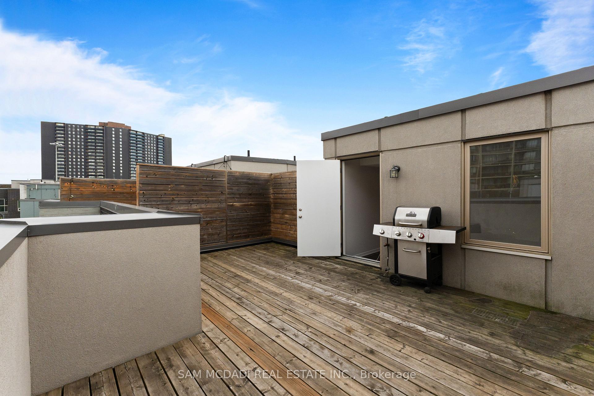 26 Applewood Lane 46, Toronto Unit: 46