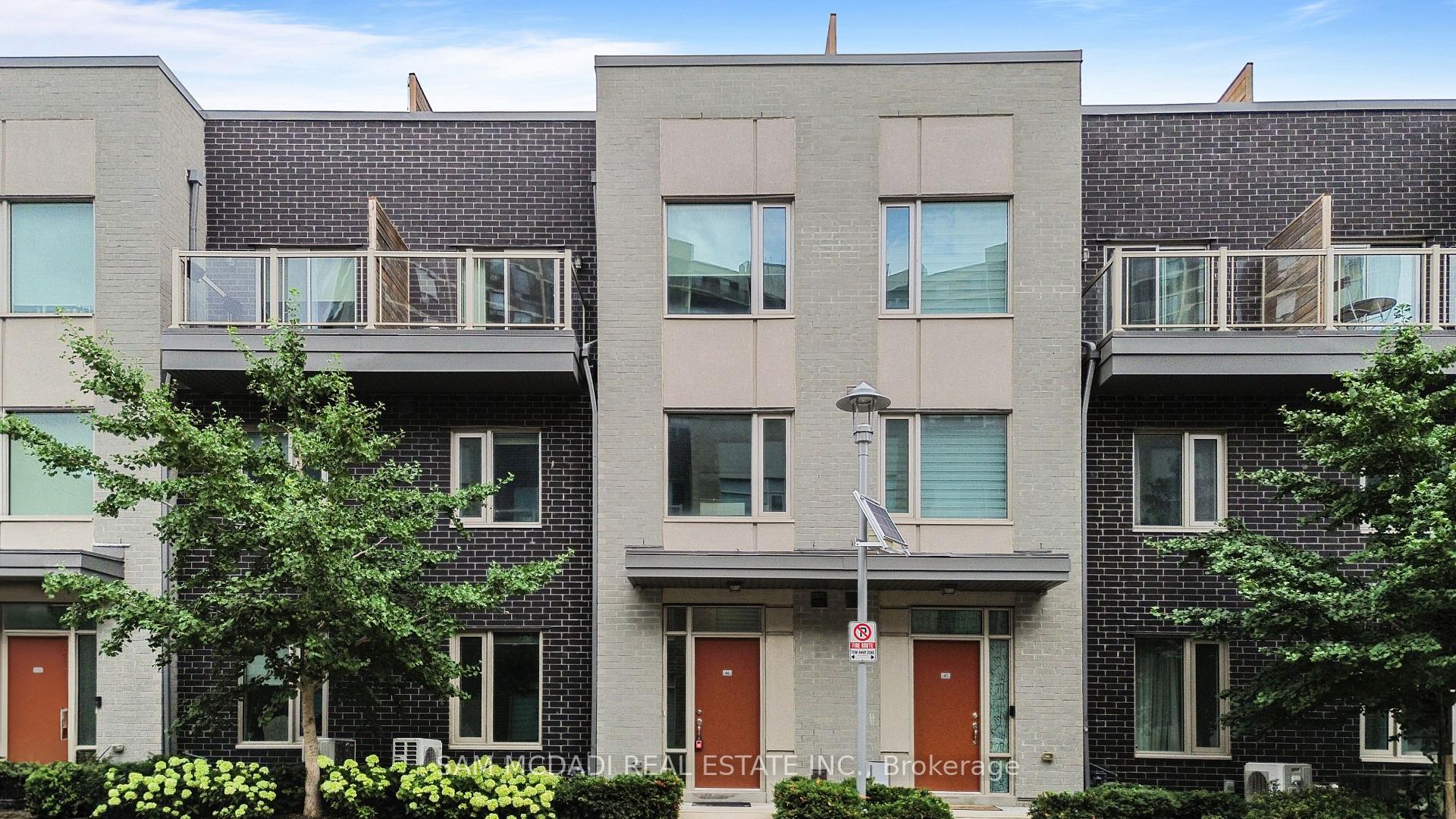 26 Applewood Lane 46, Toronto Unit: 46