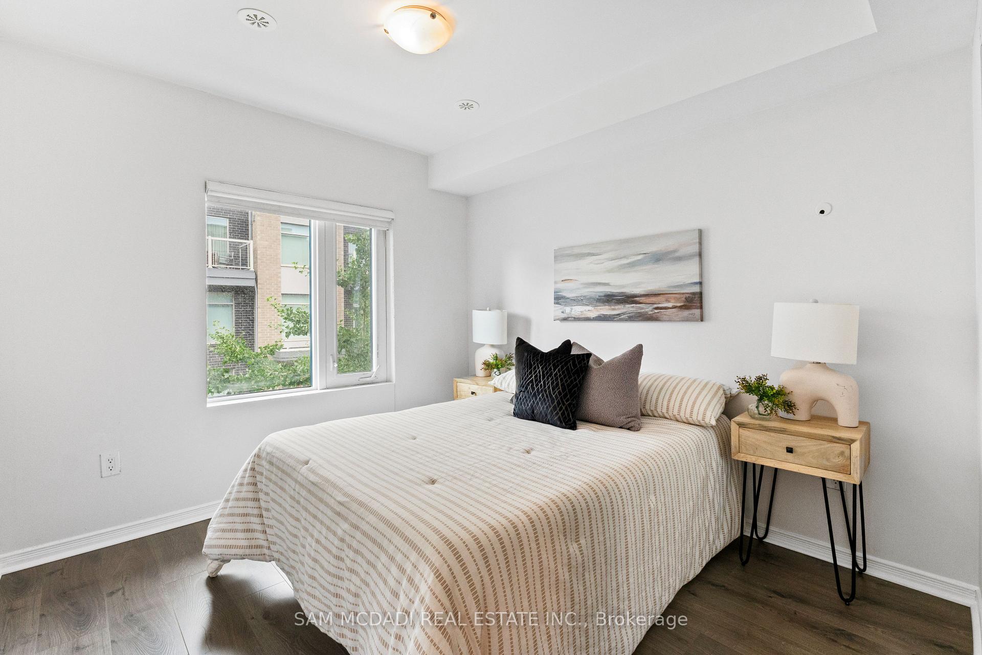26 Applewood Lane 46, Toronto Unit: 46