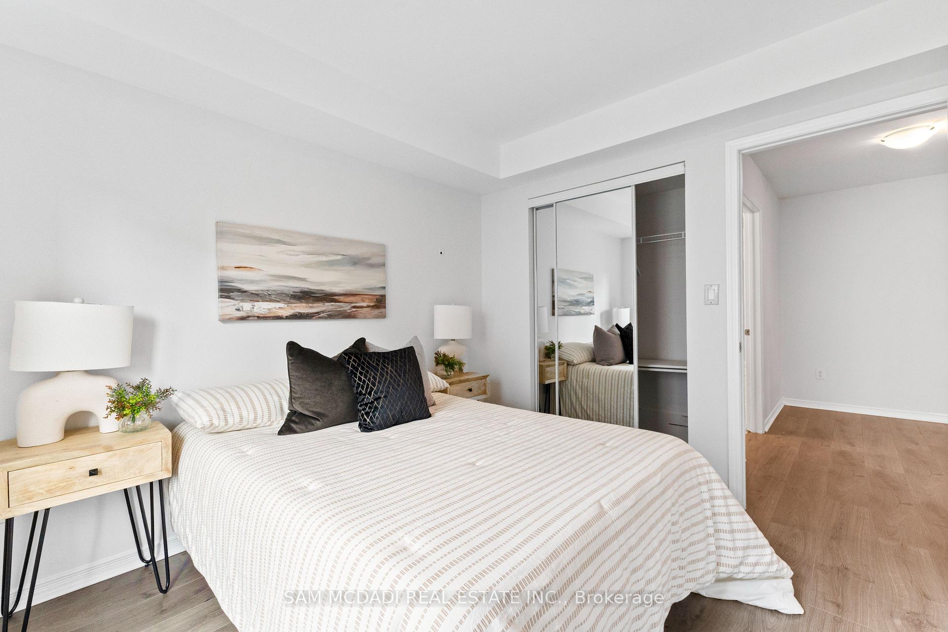 26 Applewood Lane 46, Toronto Unit: 46
