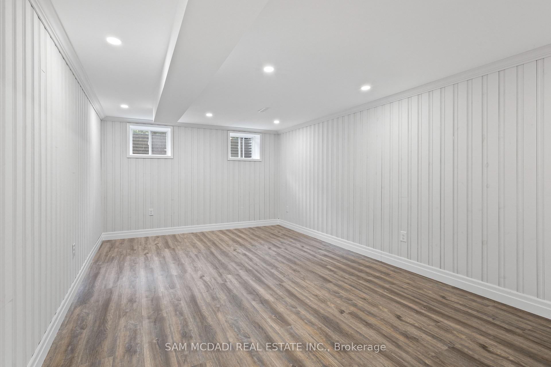 2535 Robin Drive