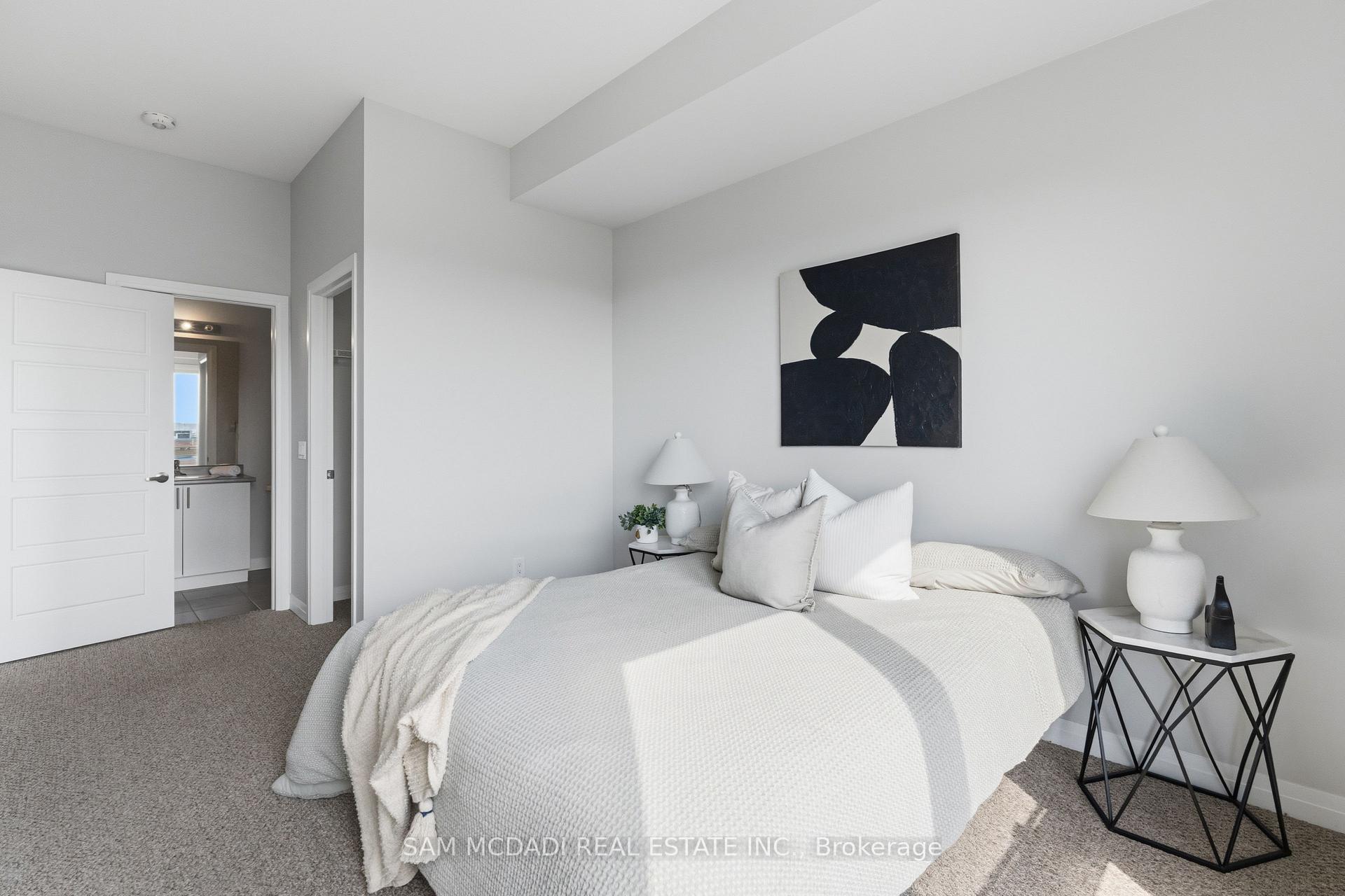 1208 Main Street E 201