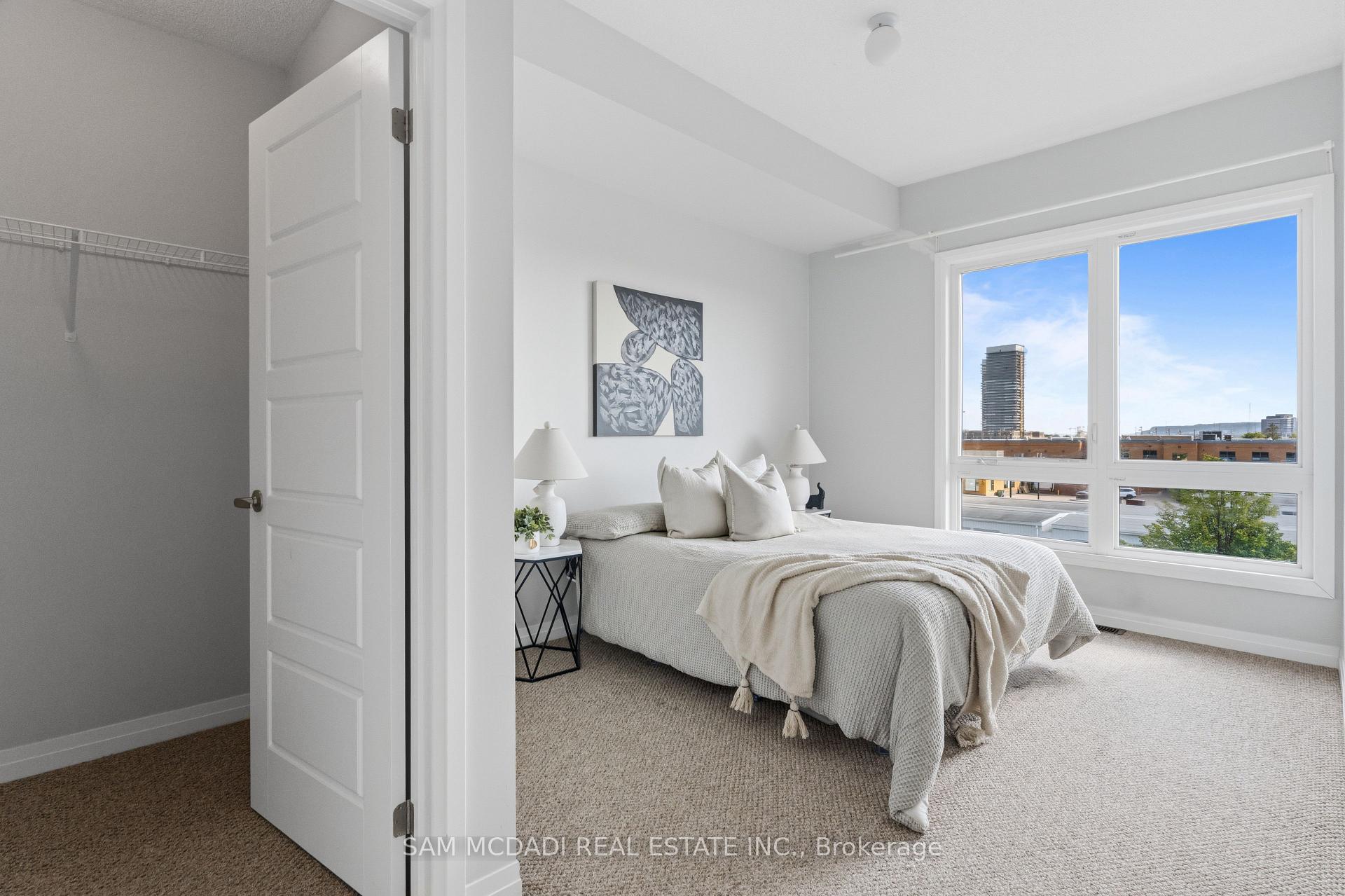 1208 Main Street E 201
