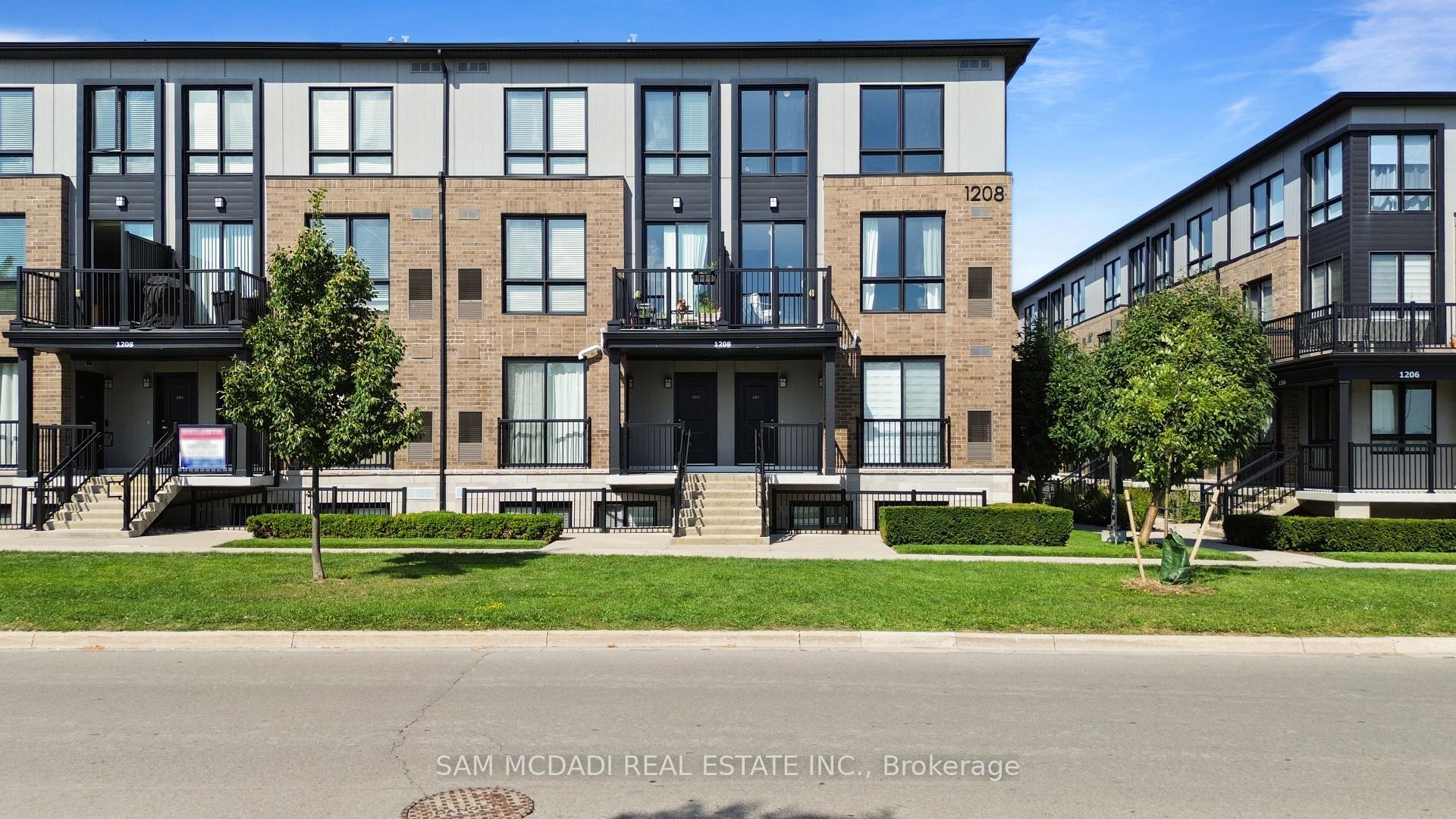 1208 Main Street E 201