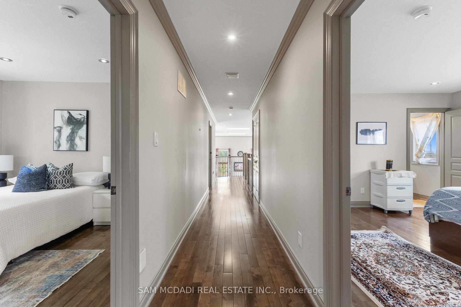 3136 Lower Base Line W