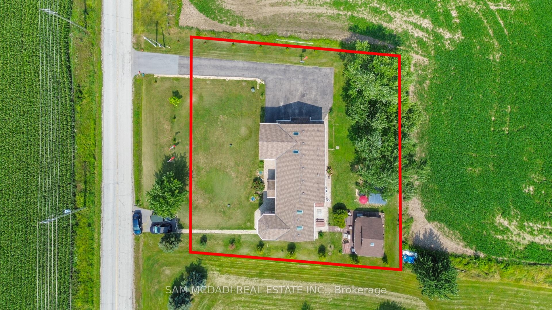 3136 Lower Base Line W