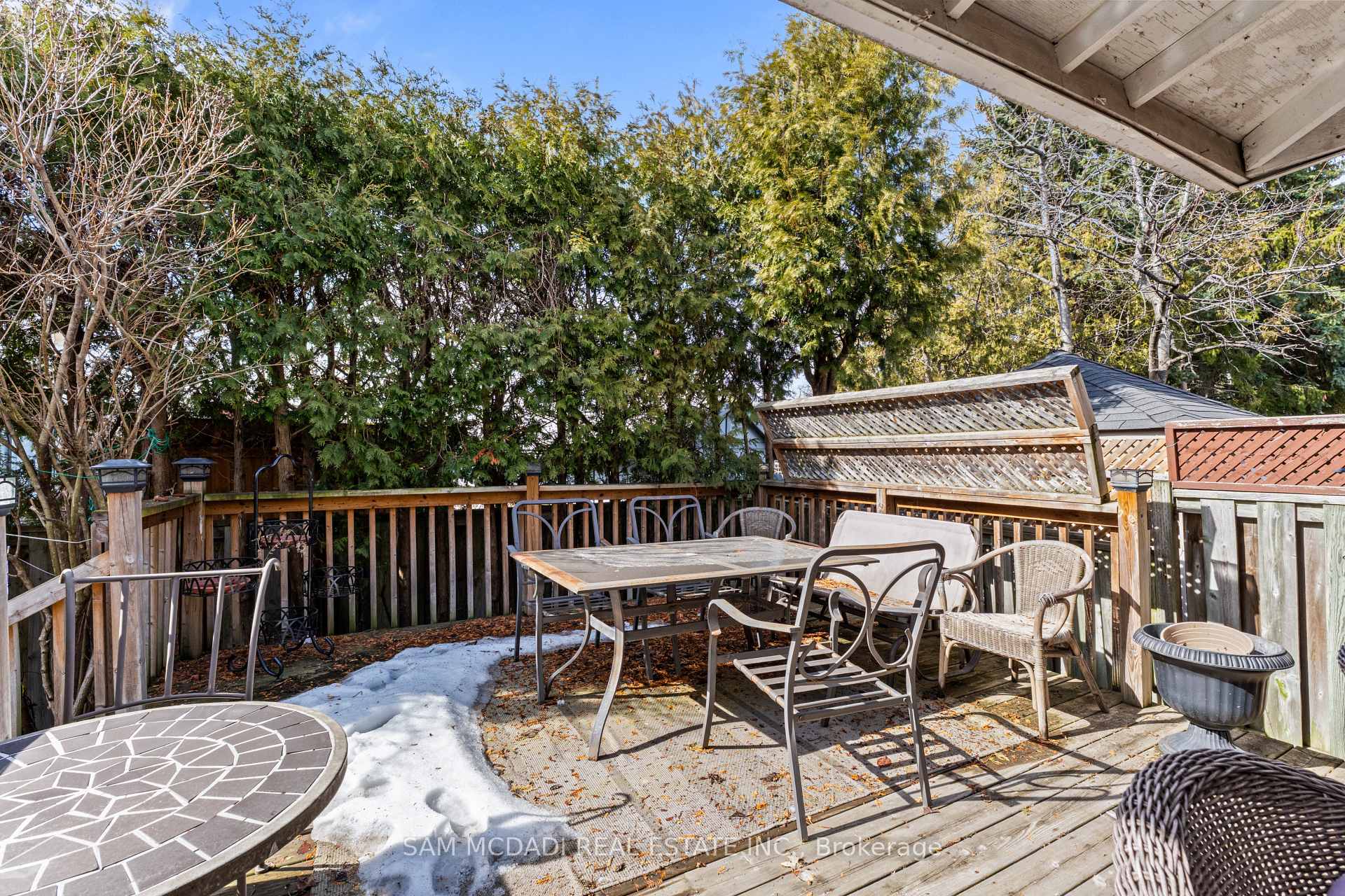 1004 Queensbridge Drive