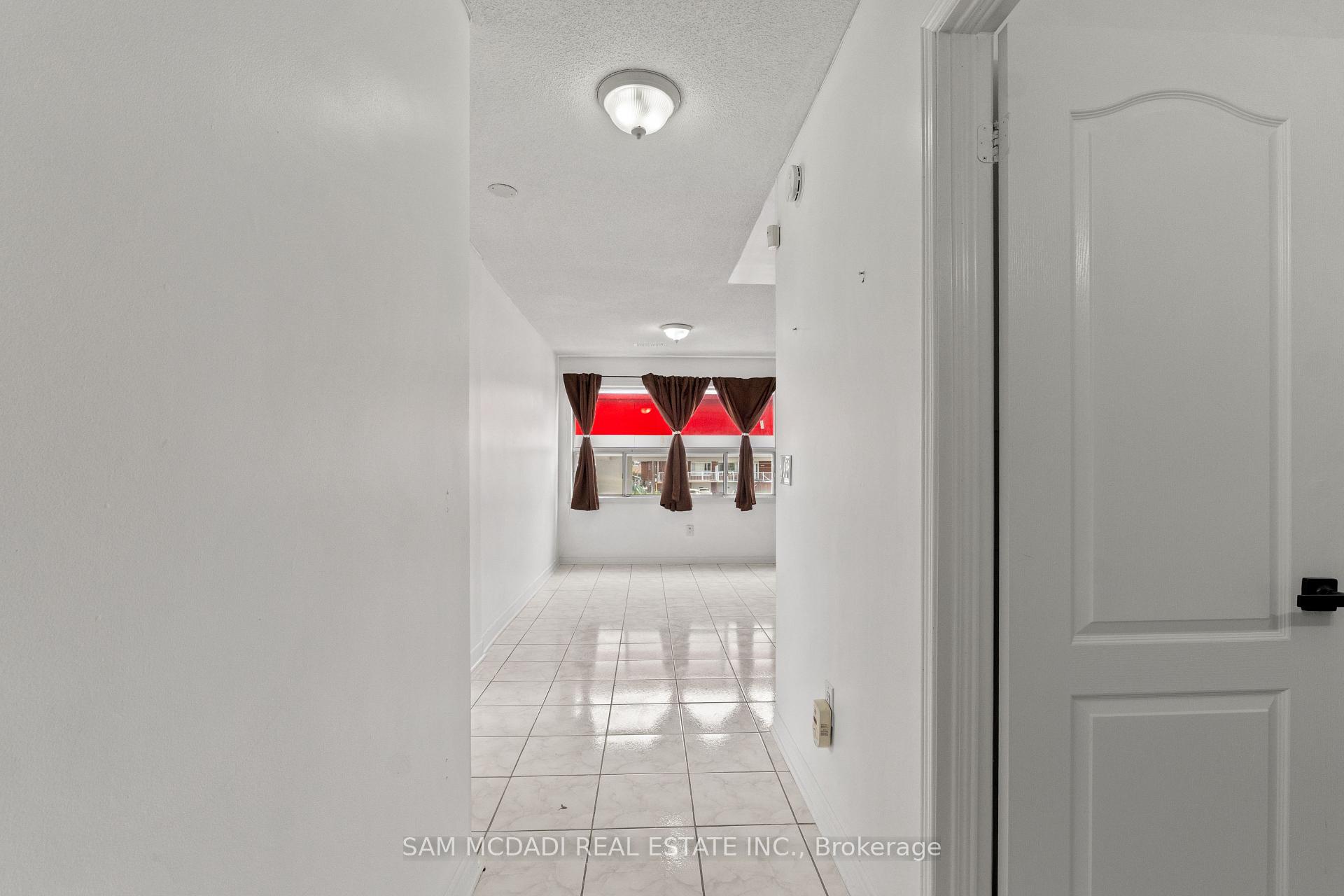 2922 Islington Avenue 3, Toronto Unit: 3
