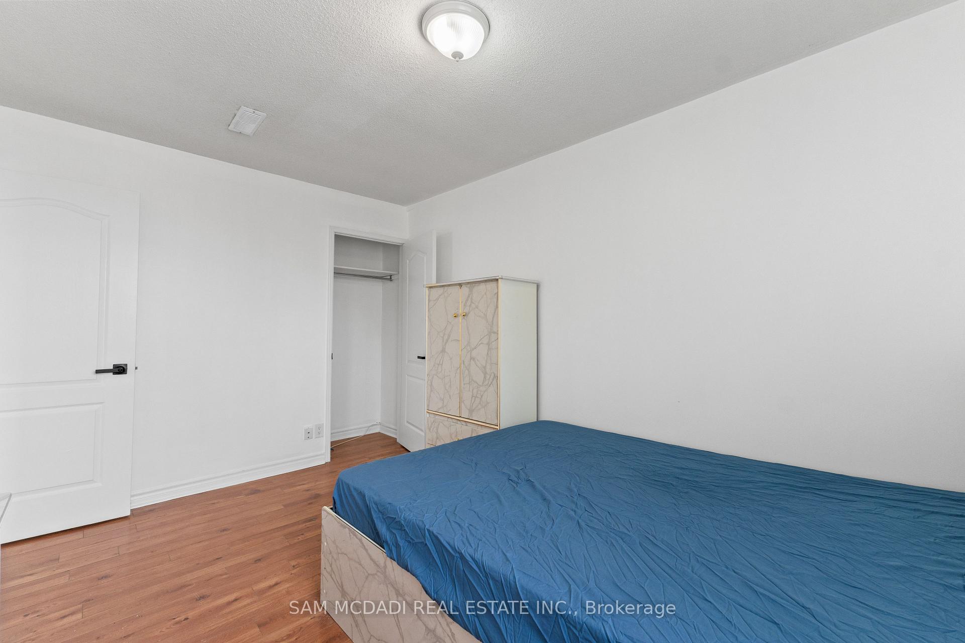 2922 Islington Avenue 3, Toronto Unit: 3