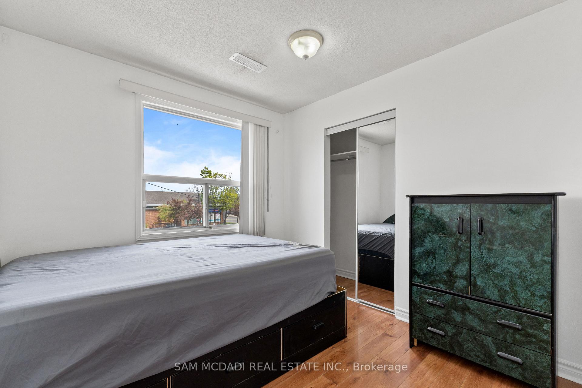 2922 Islington Avenue 3, Toronto Unit: 3