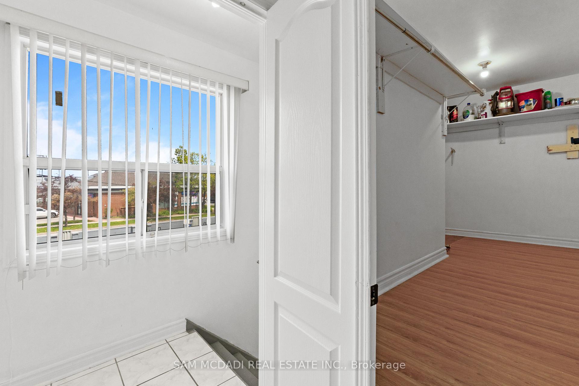 2922 Islington Avenue 3, Toronto Unit: 3