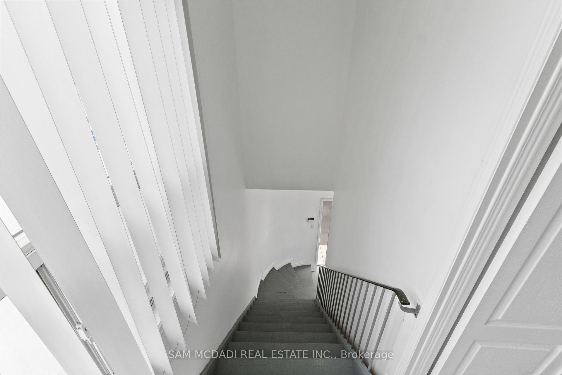 2922 Islington Avenue 3, Toronto Unit: 3