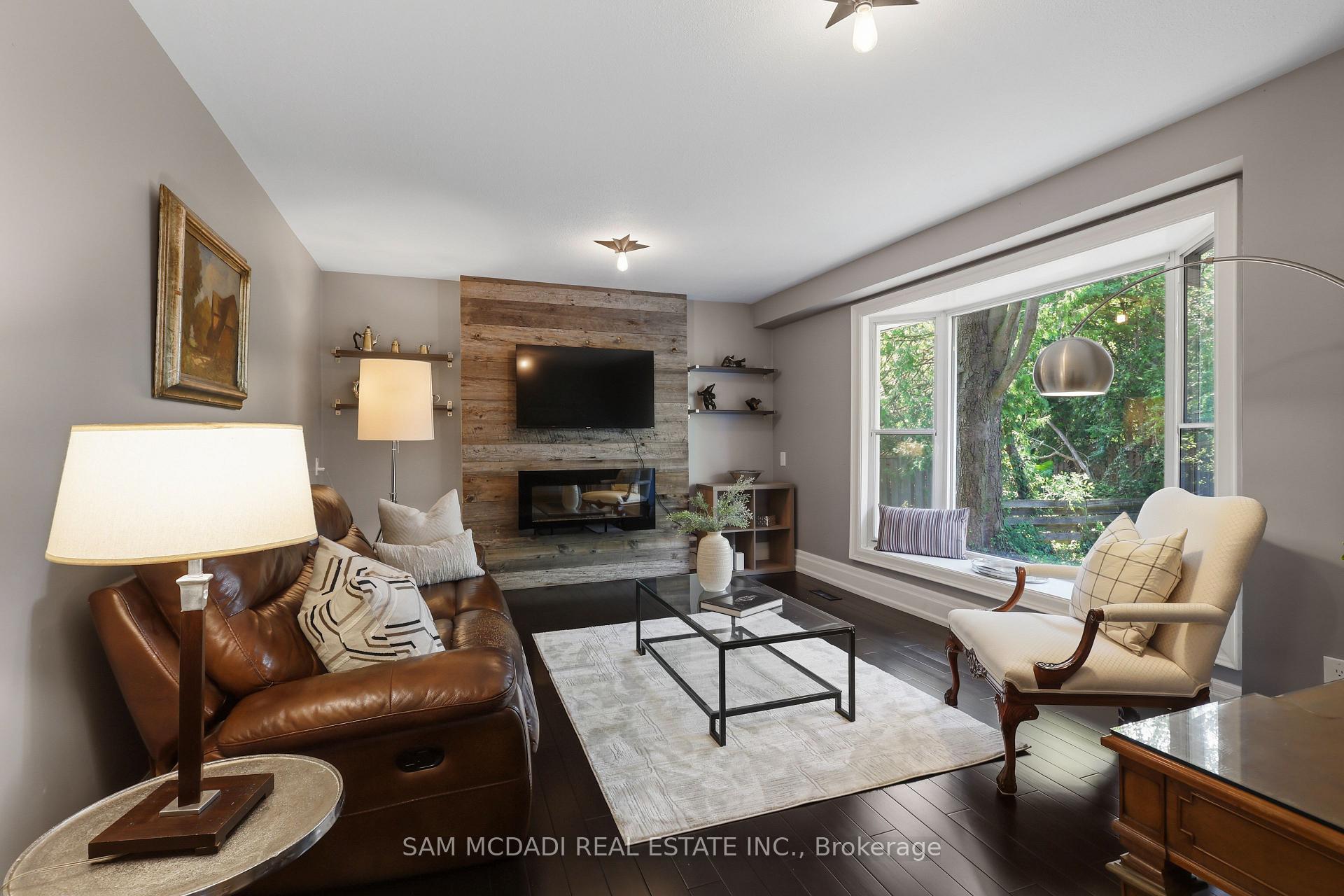 1449 Truscott Drive