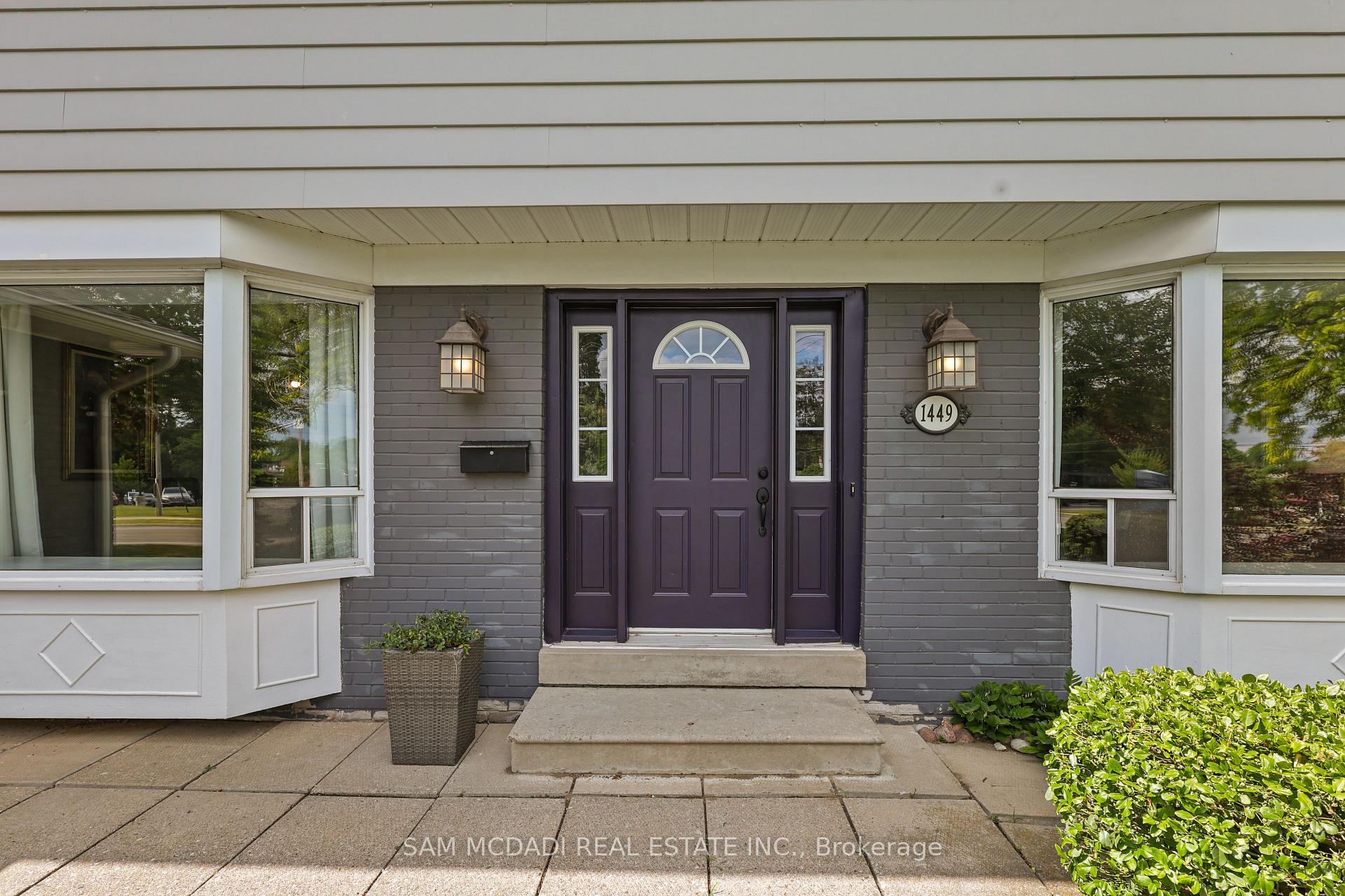 1449 Truscott Drive