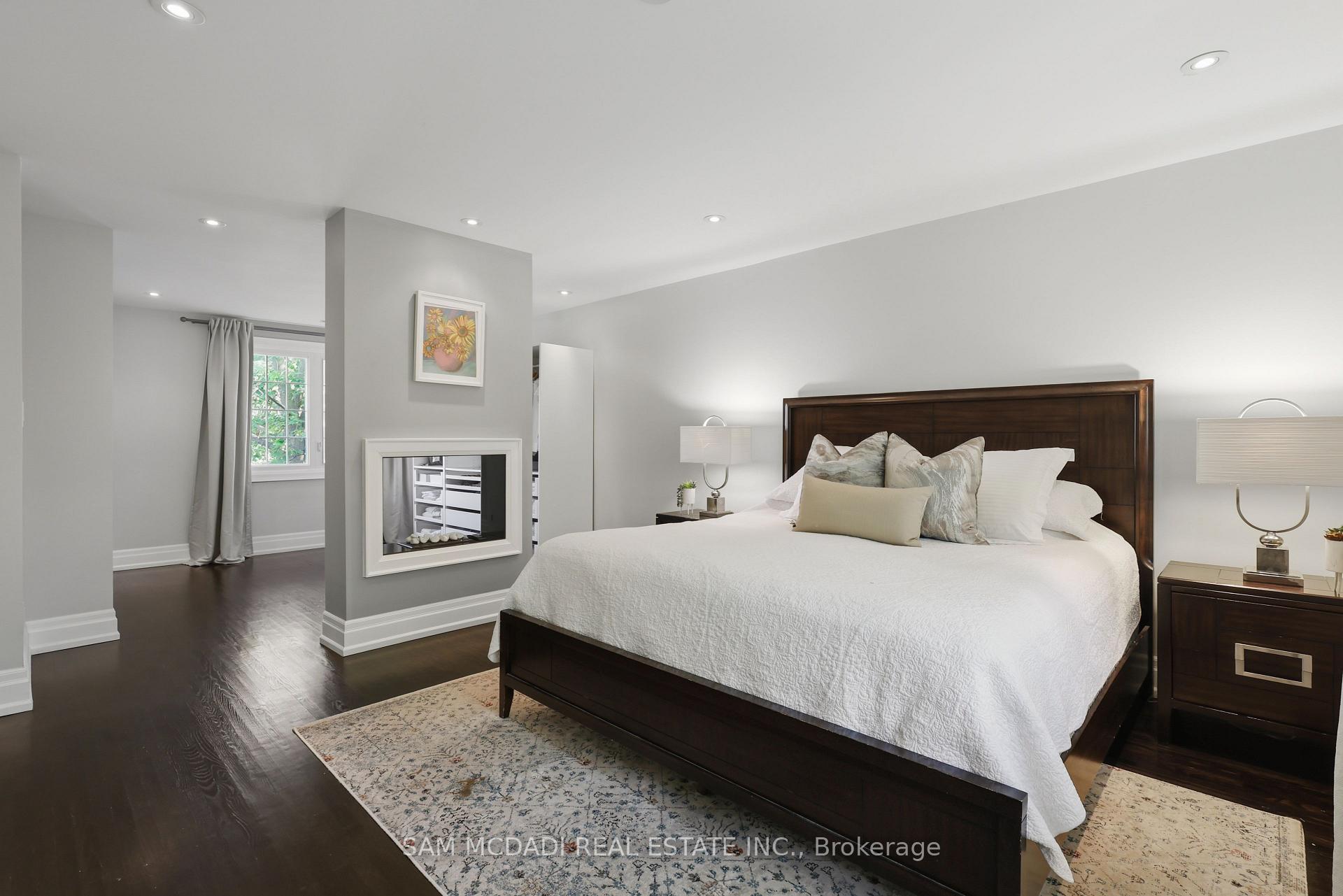 1449 Truscott Drive
