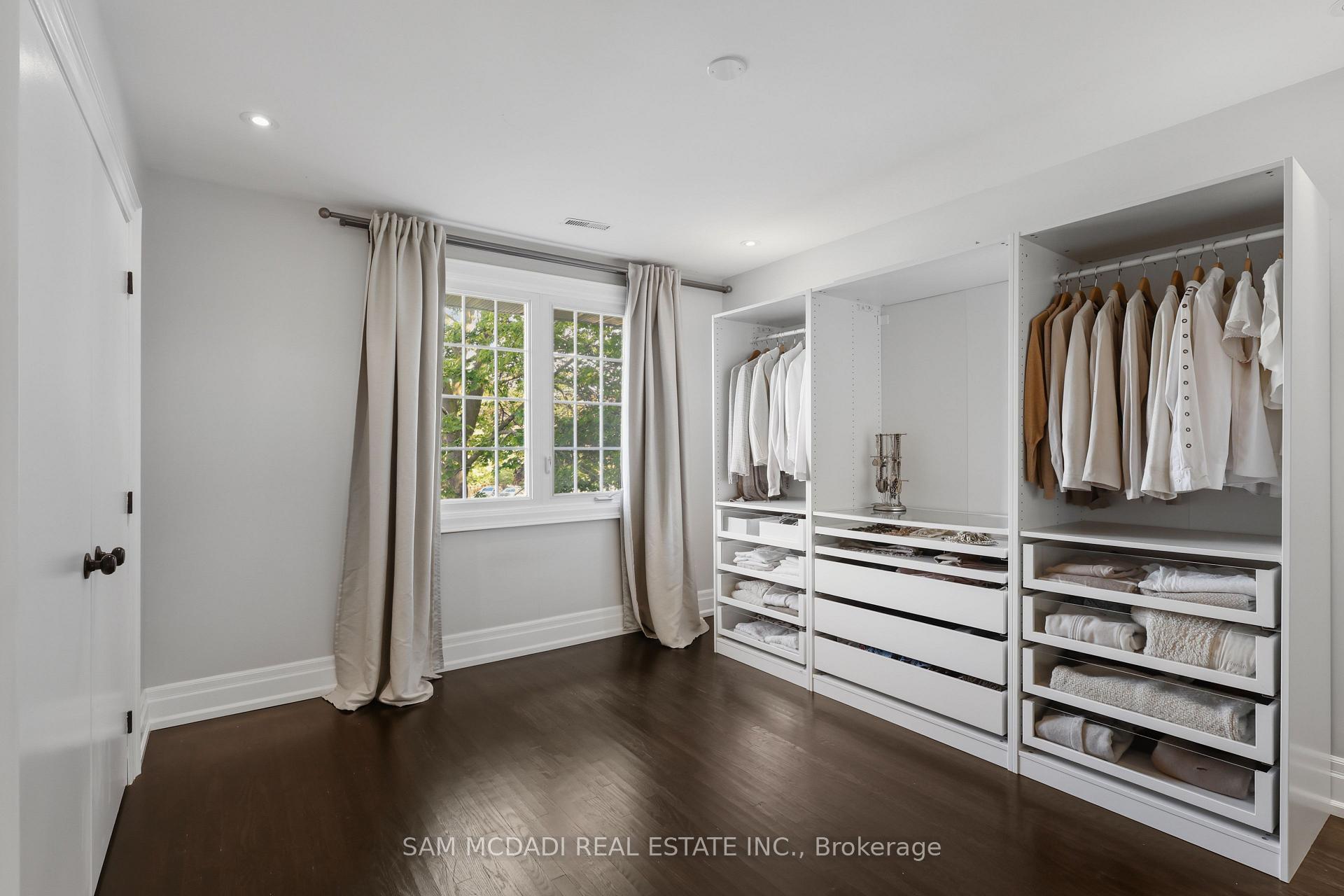 1449 Truscott Drive