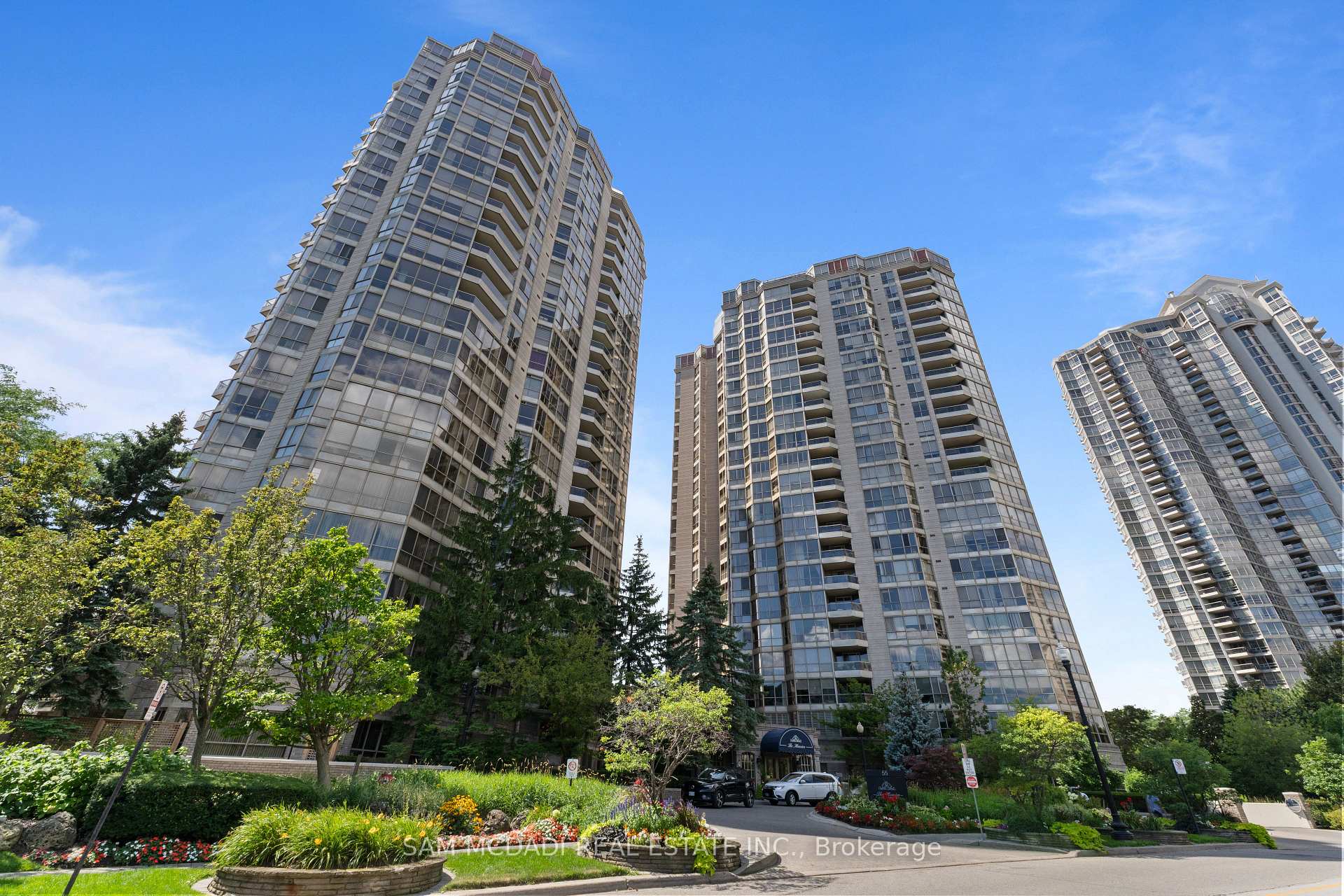 55 Kingsbridge Garden Circle 2305