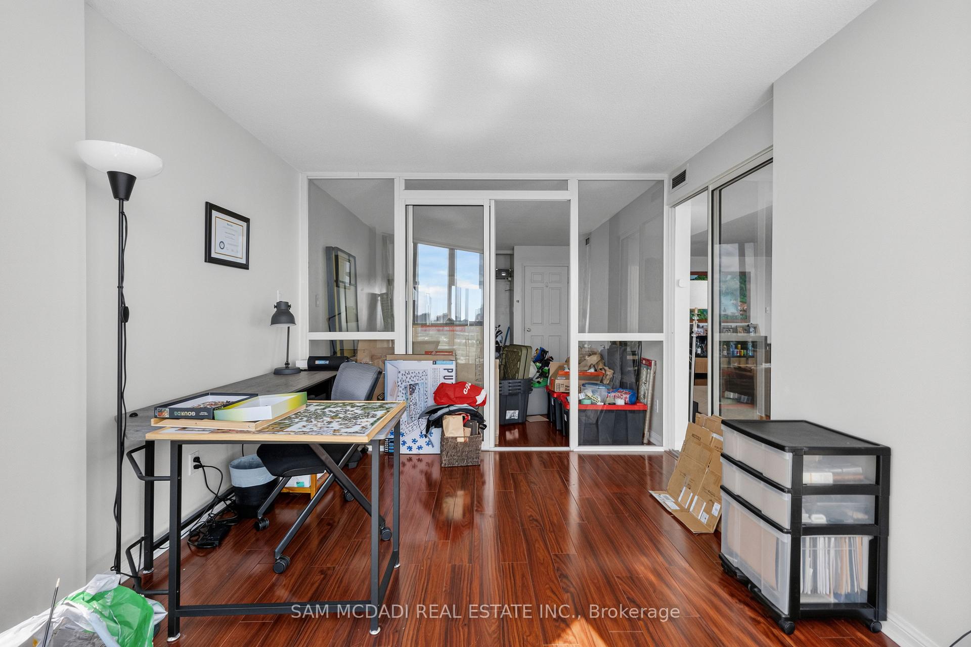 55 Kingsbridge Garden Circle 2305