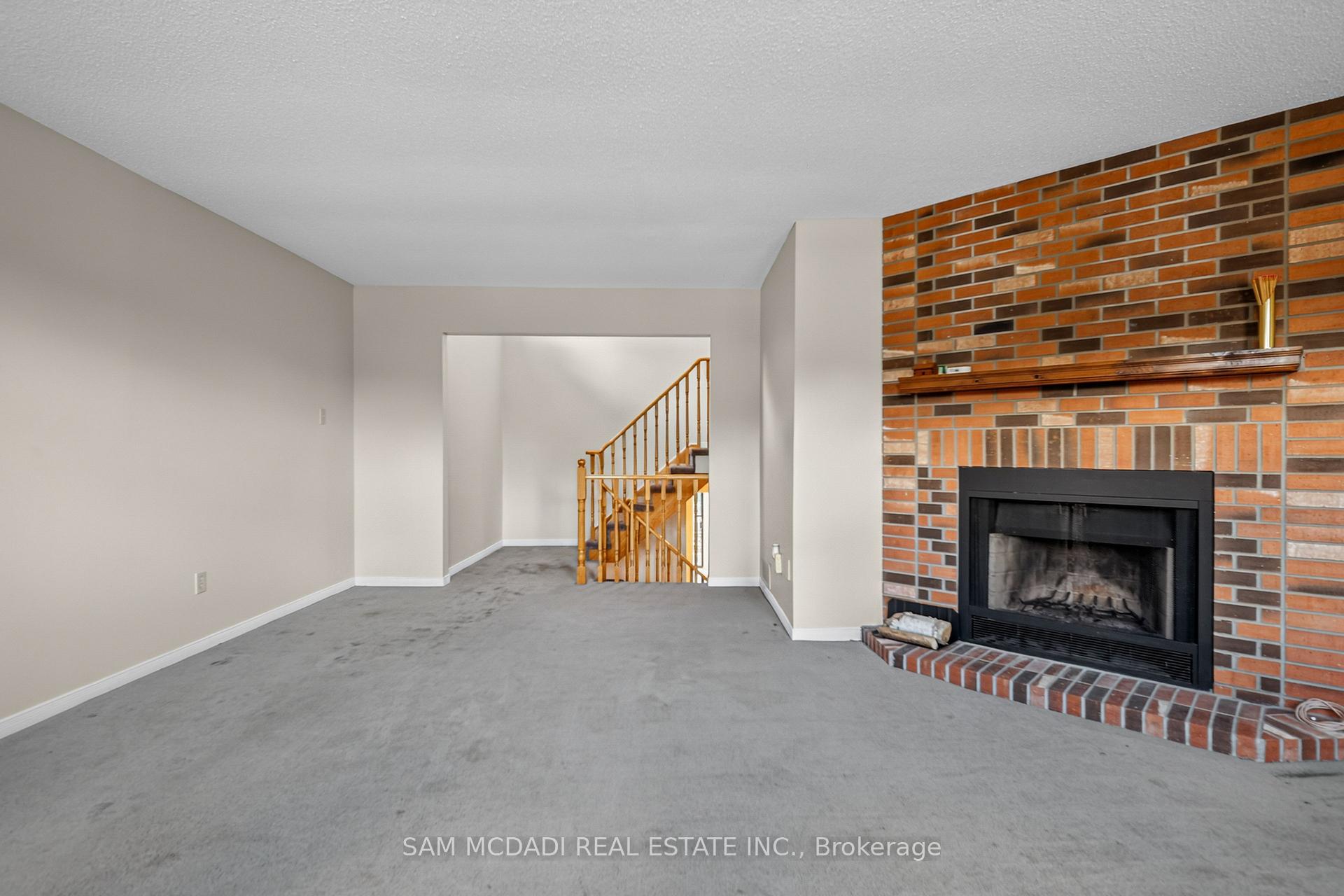 6200 Prairie Circle