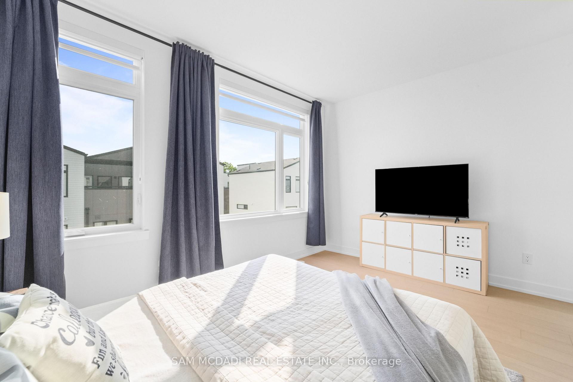 50 Coveside Drive 35