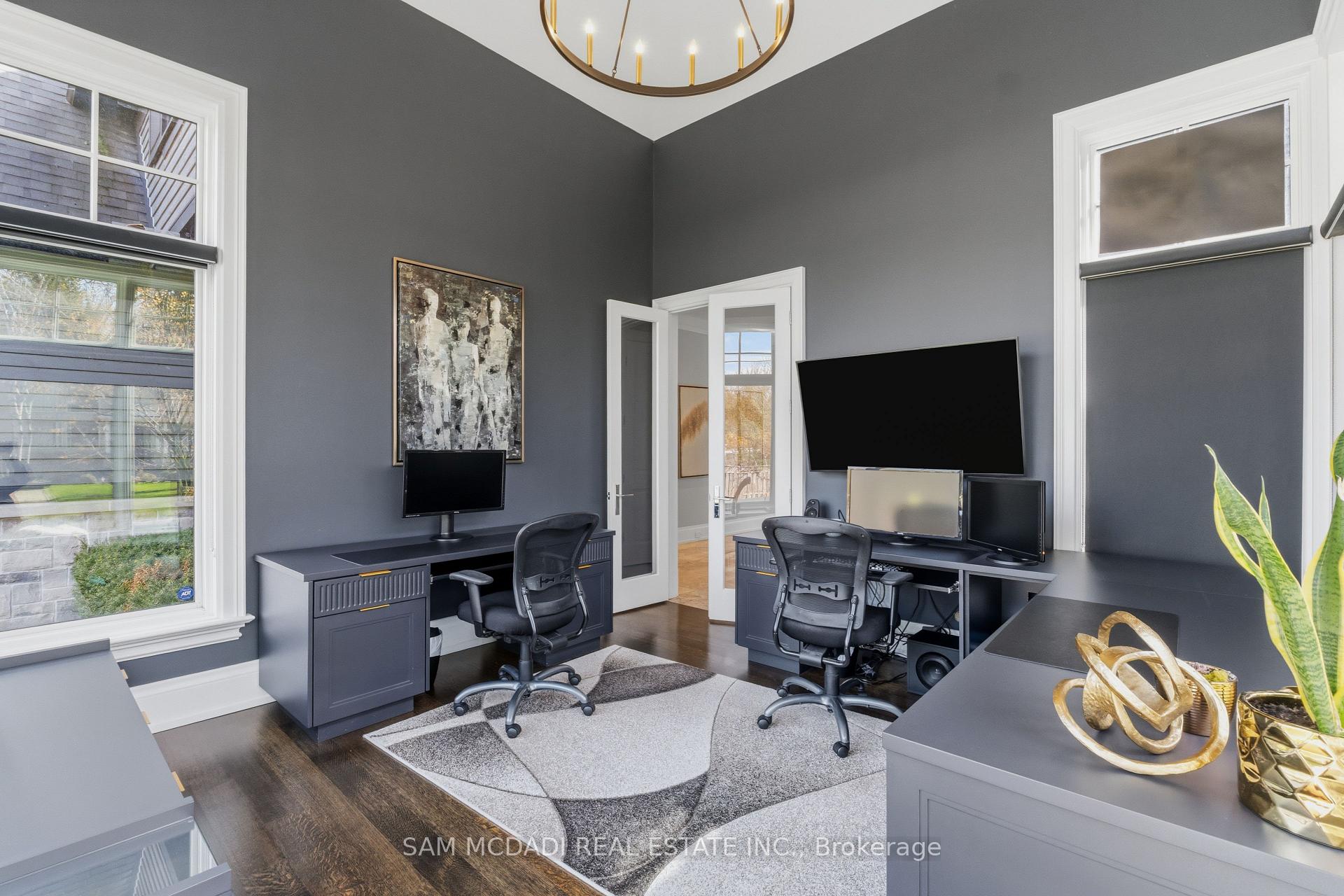 36 Veronica Drive