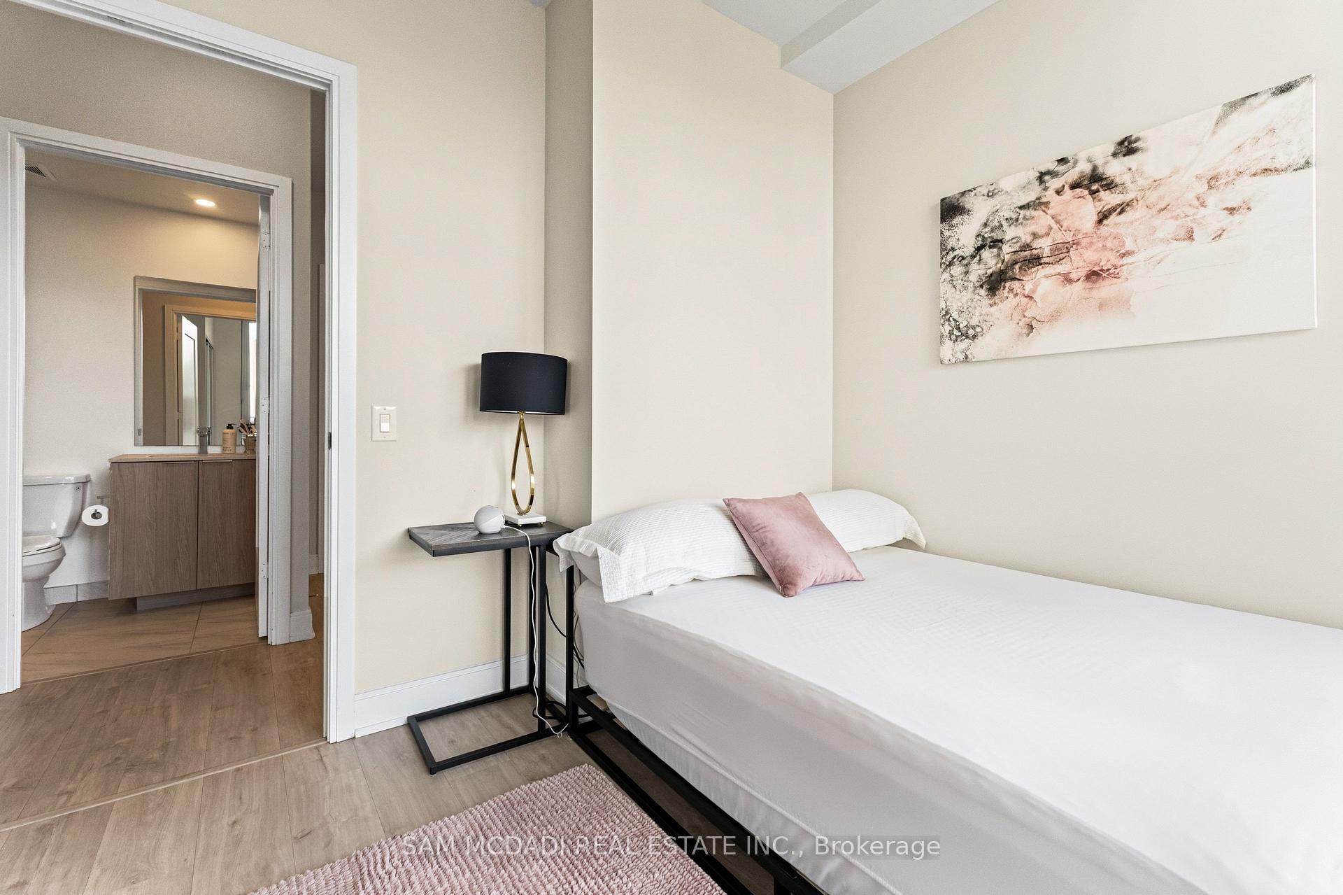 70 Annie Craig Drive 414, Toronto Unit: 414