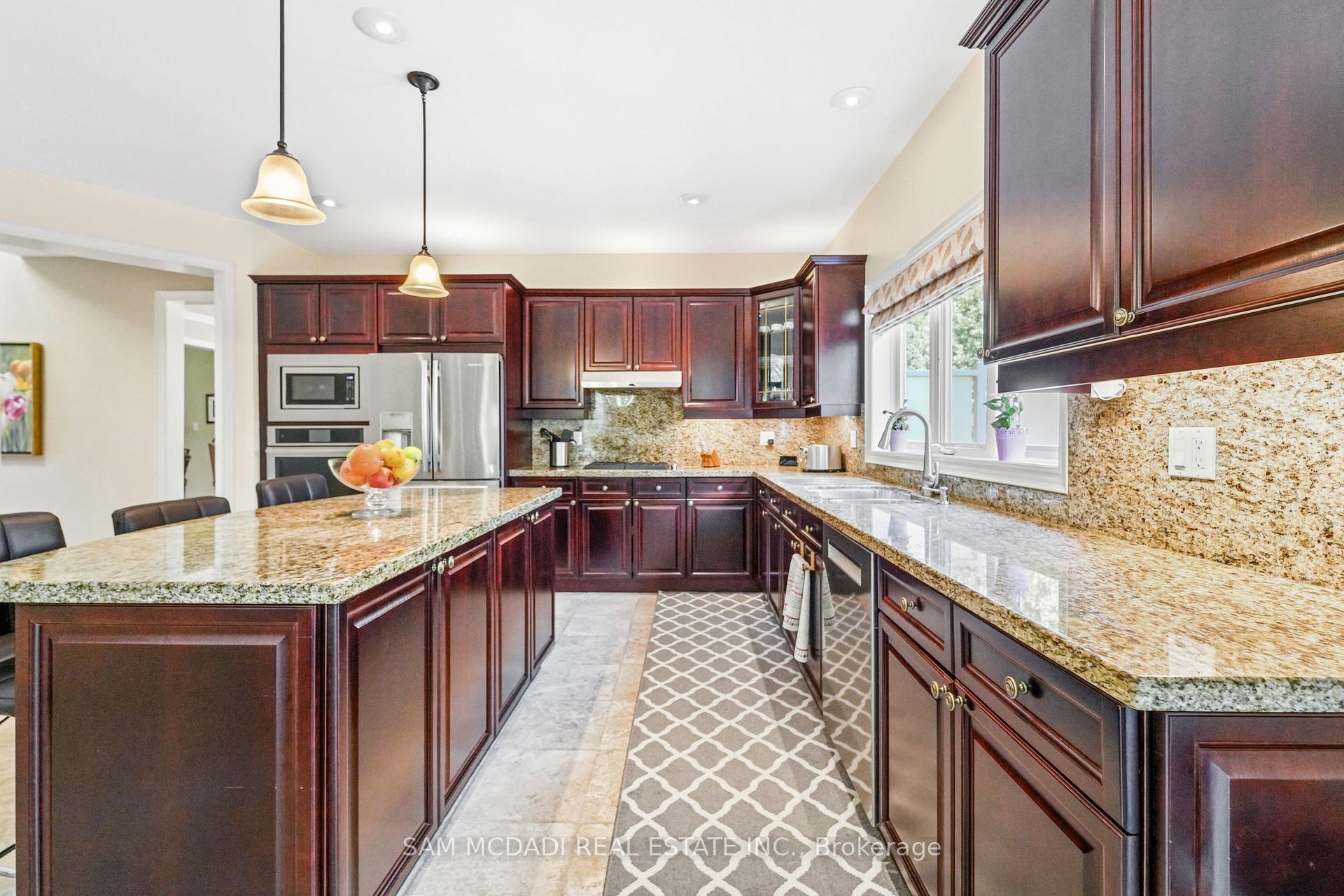 527 Meadow Wood Road