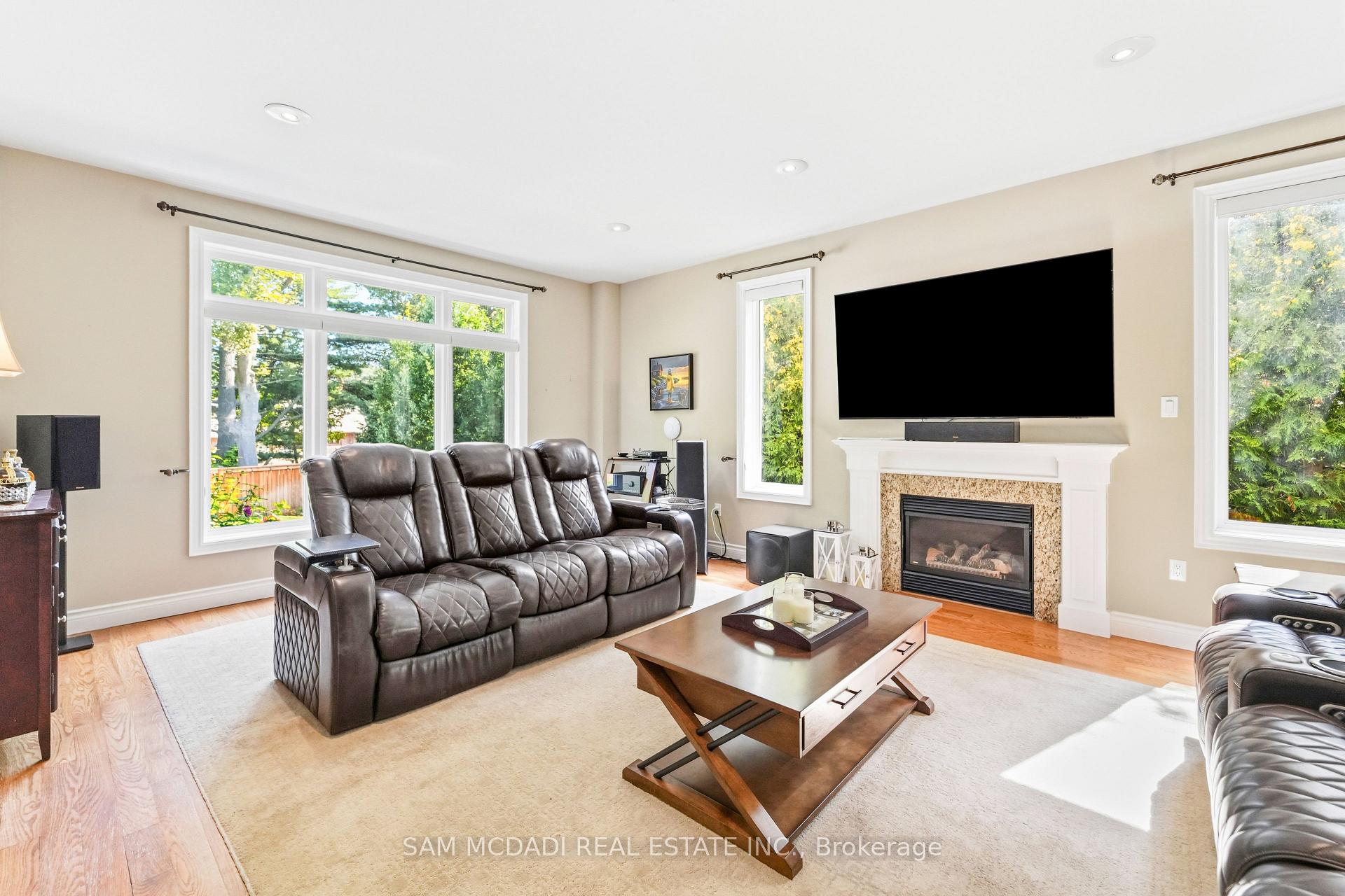 527 Meadow Wood Road